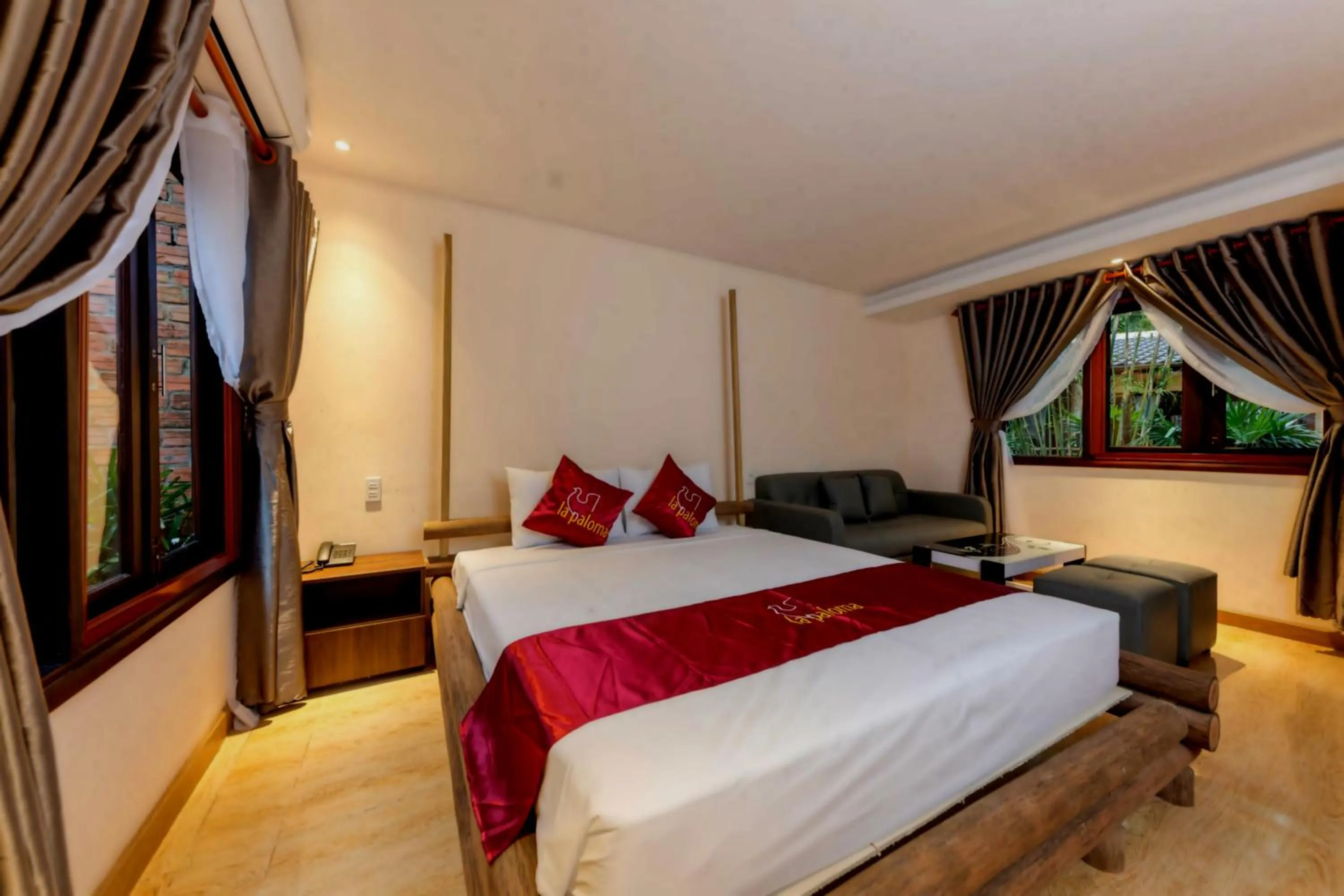 Bed in La Paloma Resort