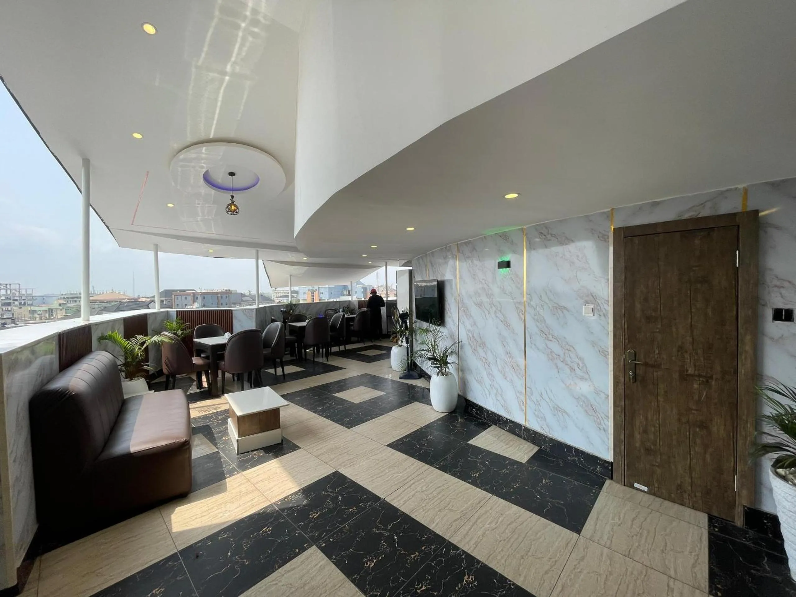Presken Hotel International Airport Road, Ikeja