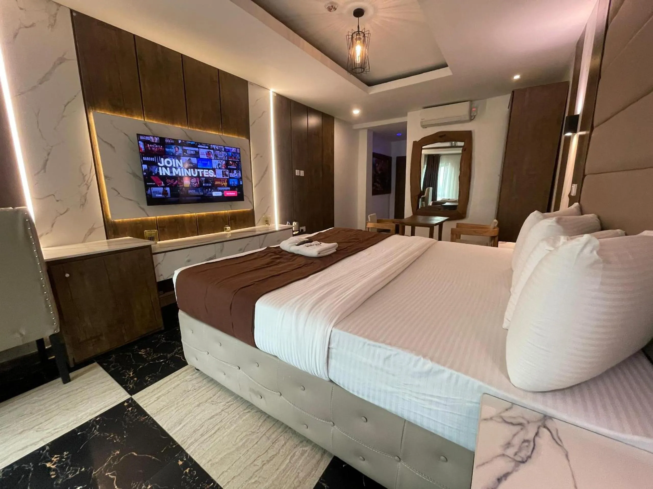 Photo of the whole room, Bed in Presken Hotel International Airport Road, Ikeja