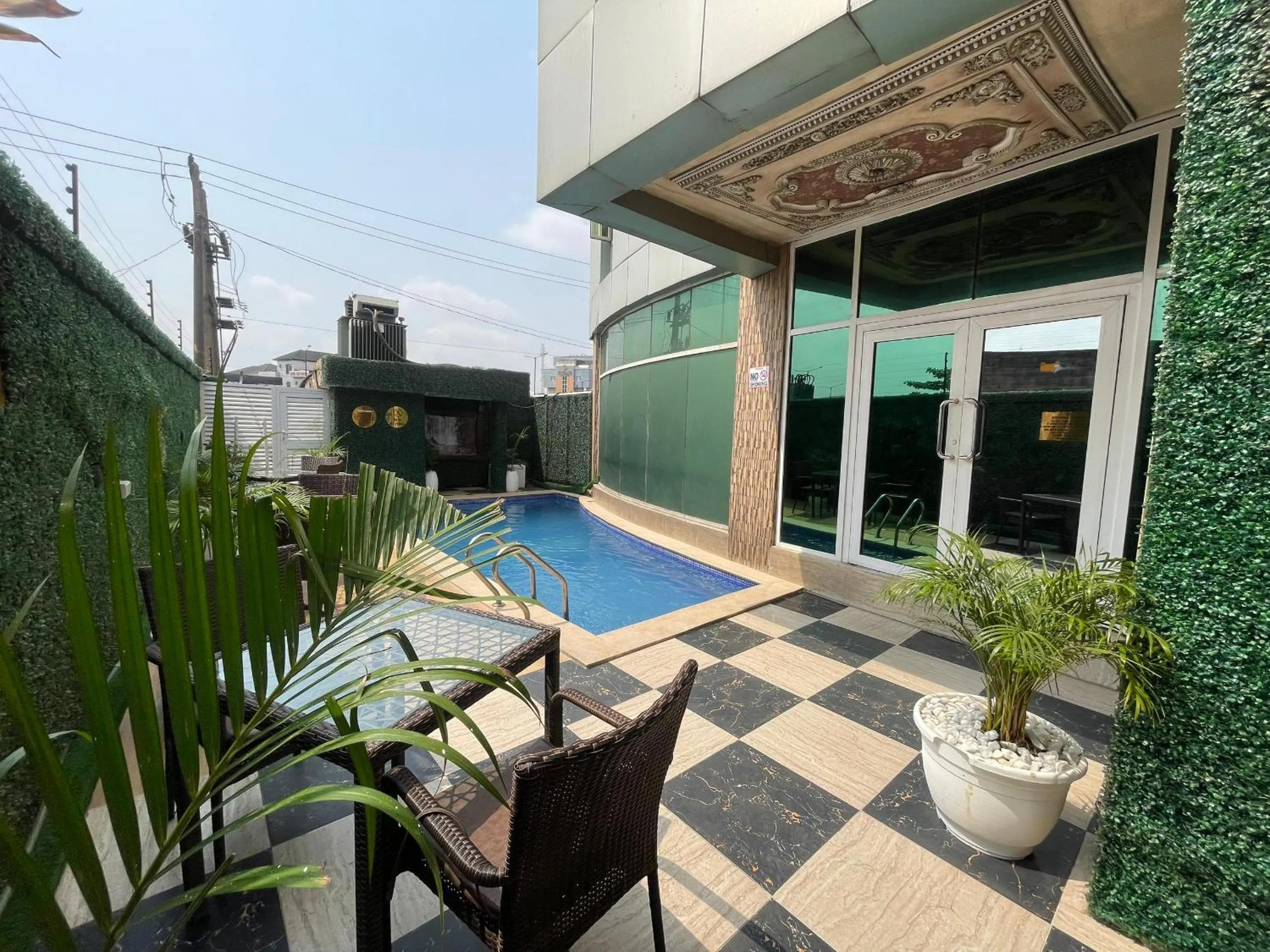 Day in Presken Hotel International Airport Road, Ikeja