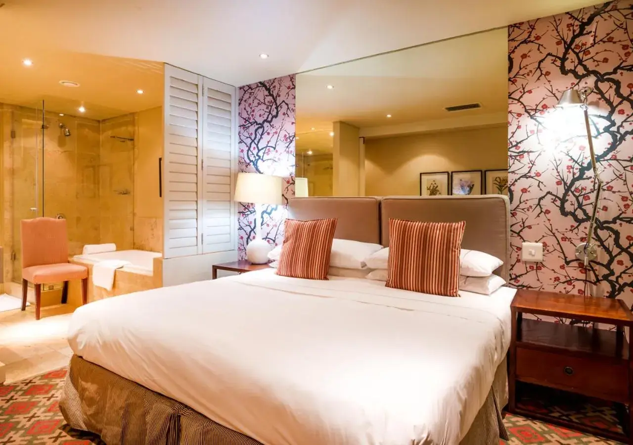 Bed in Royal Palm Hotel Bed in Royal Palm Hotel