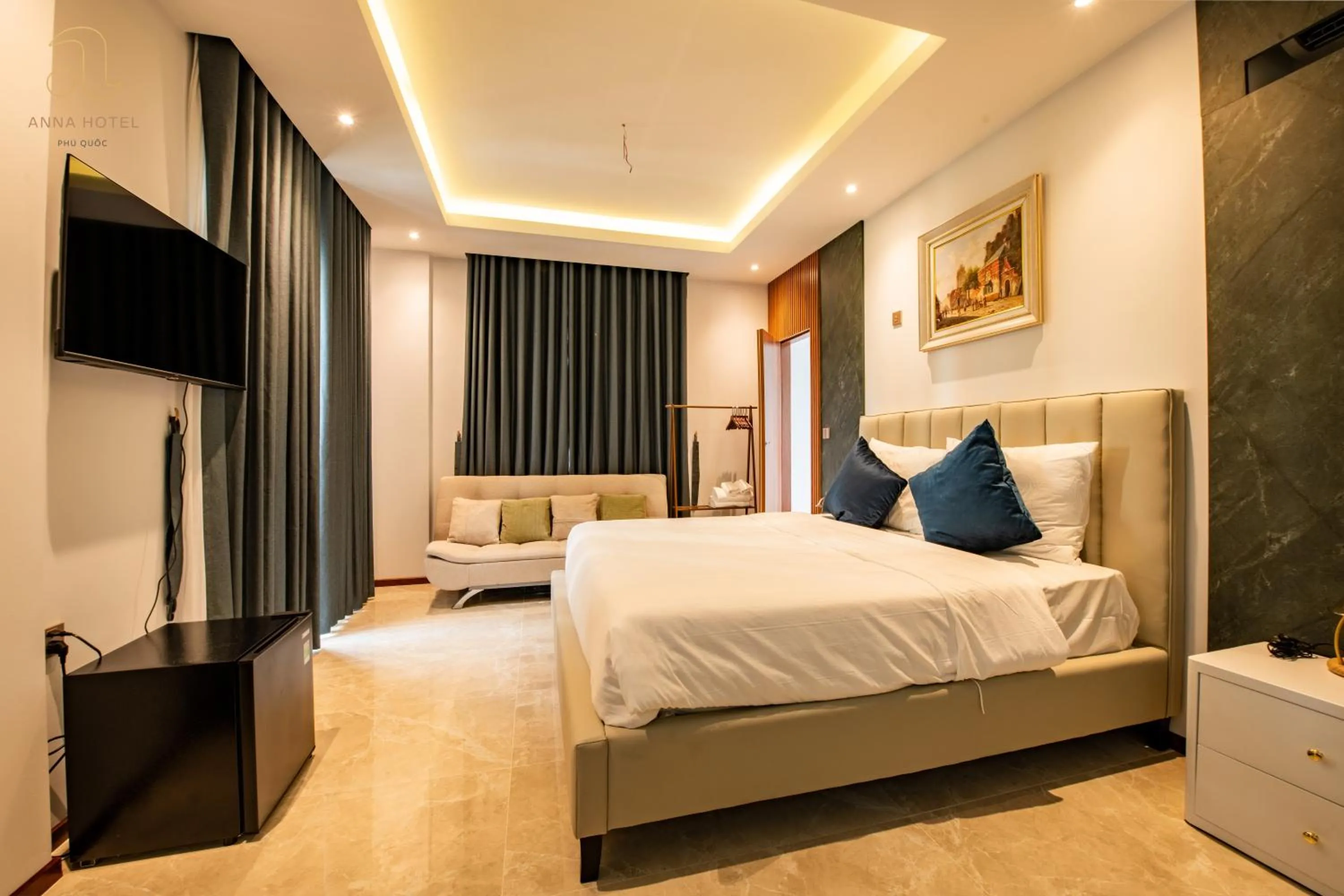 Triple Room with Balcony in Anna Hotel - Free Ticket Cable Car & Hon Thom Water Park