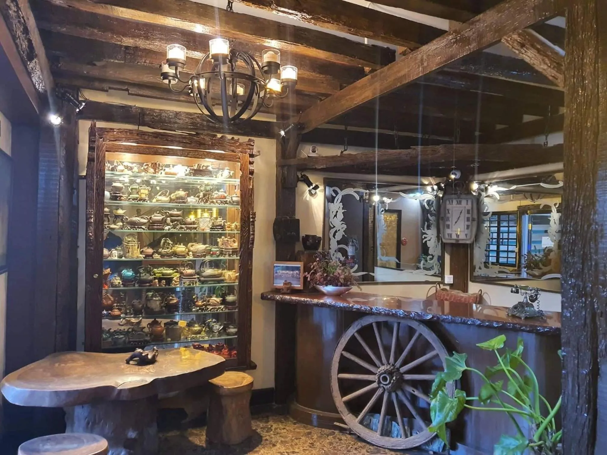 The Teapot Hotel