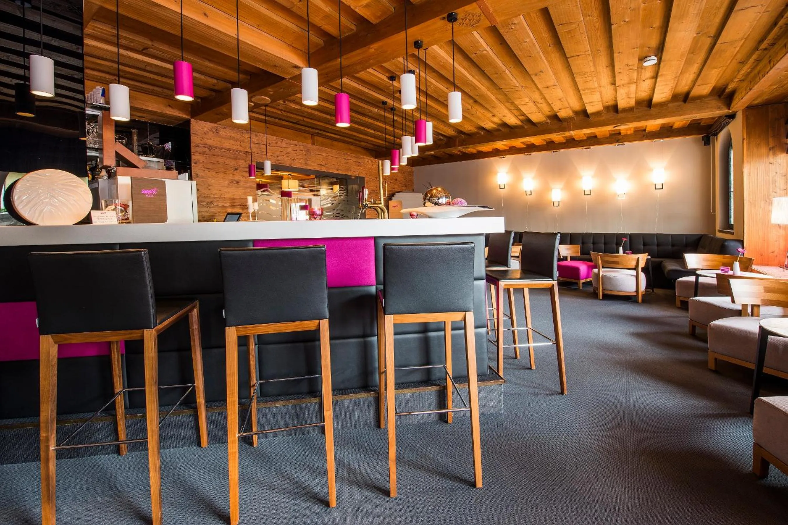 Lounge or bar in smartHOTEL