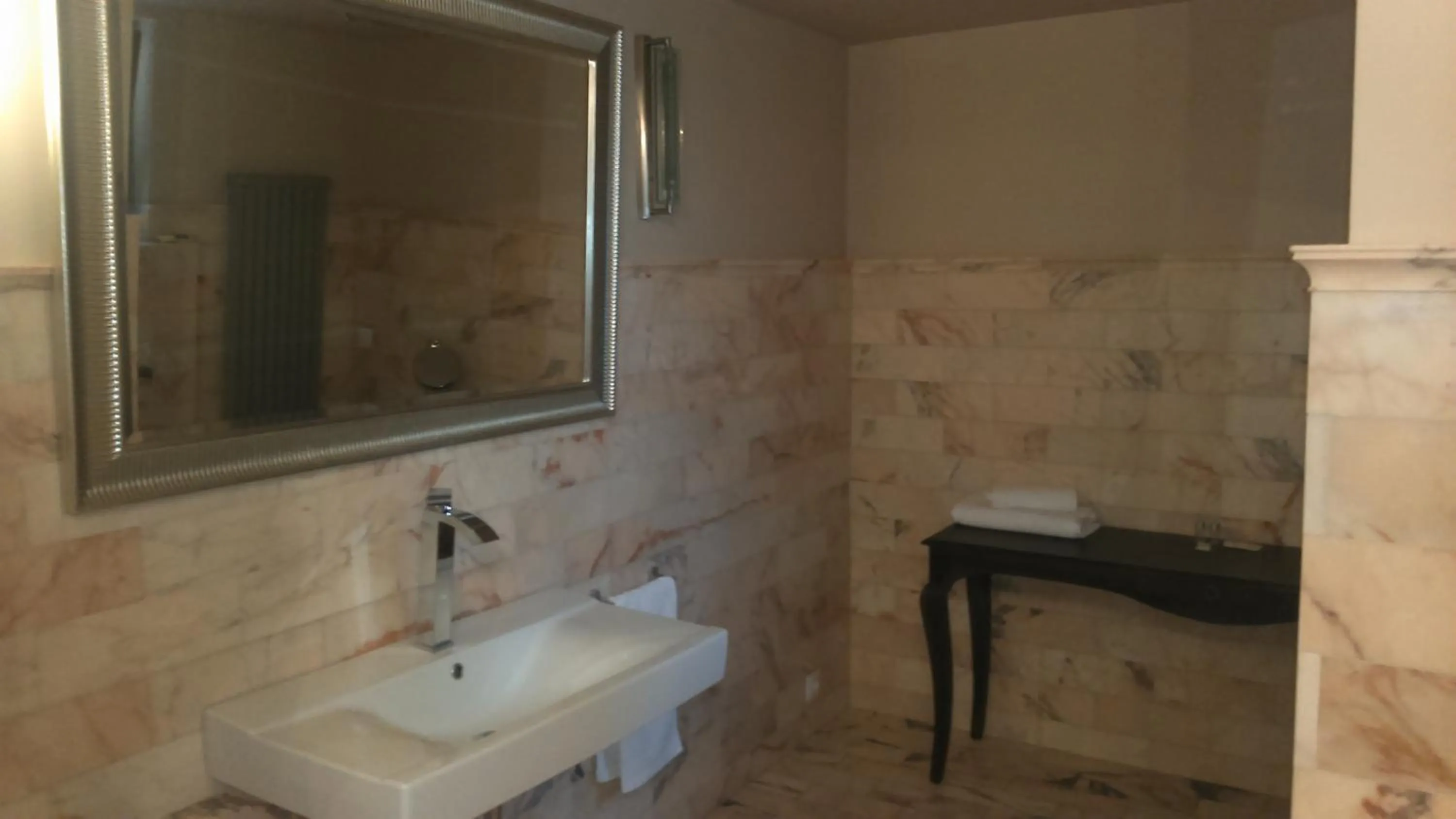 Bathroom in Hotel Retro B.A. Zientarski