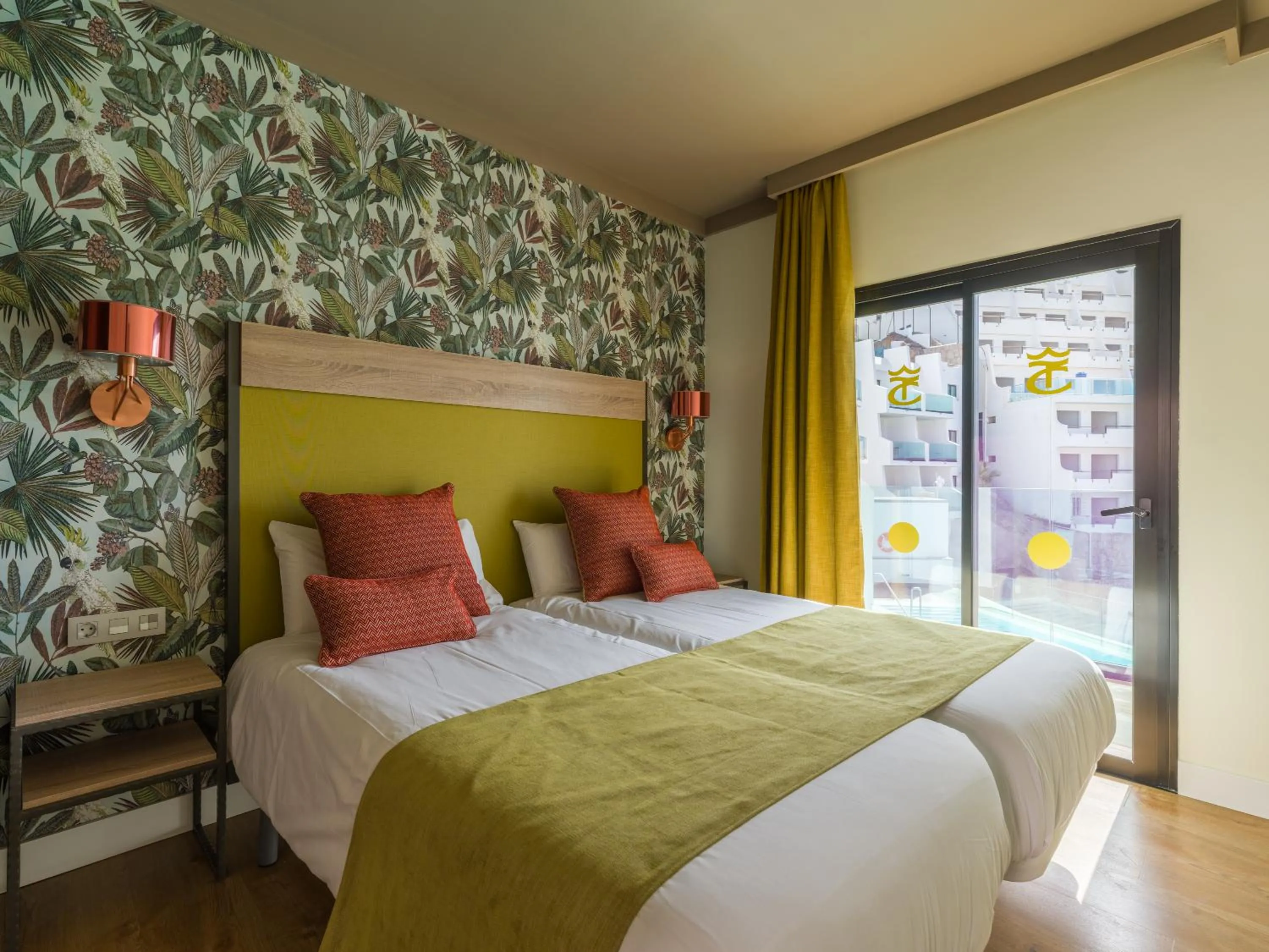 Bedroom, Bed in Servatur Doña Elvira