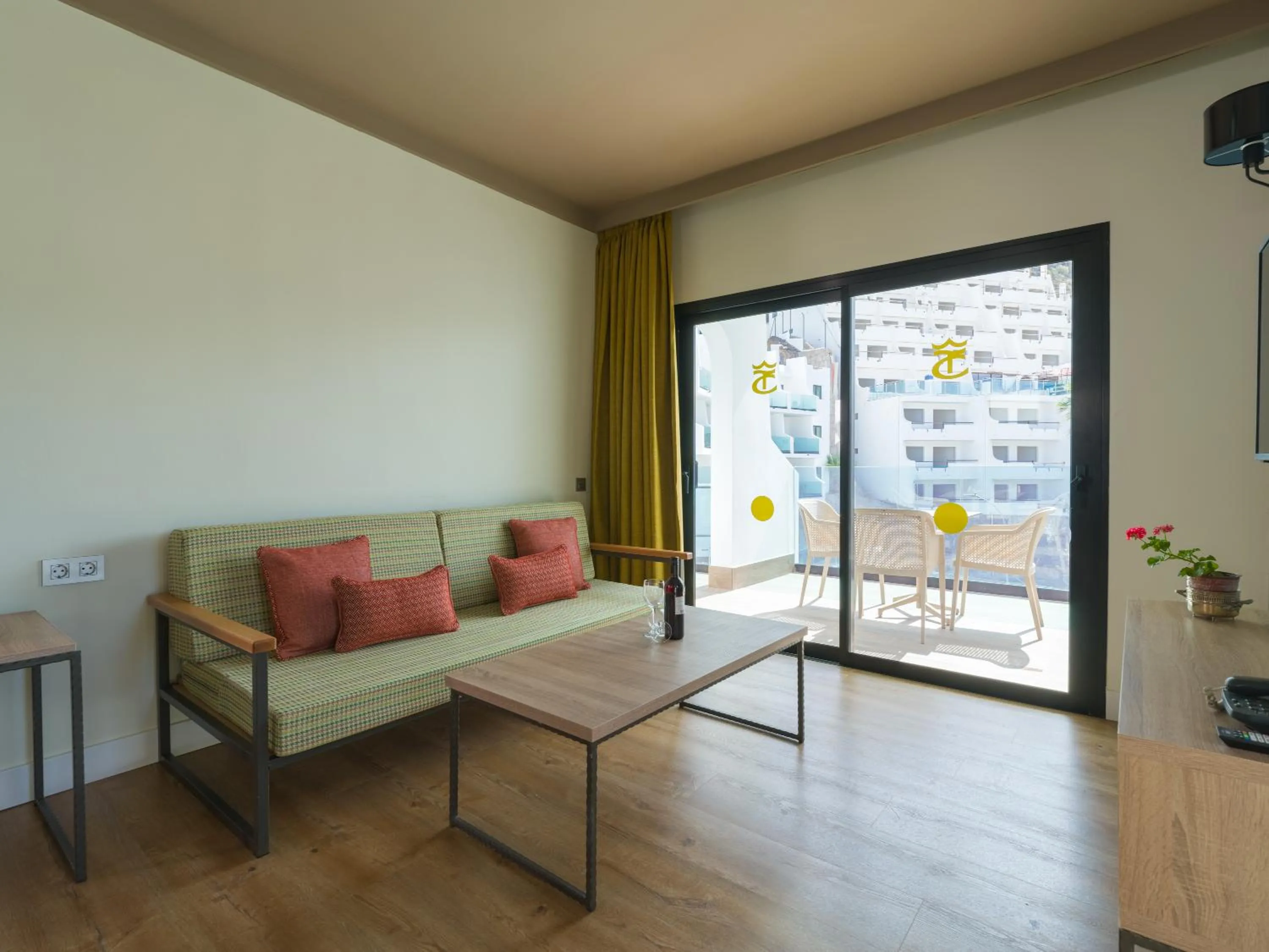 Living room in Servatur Doña Elvira