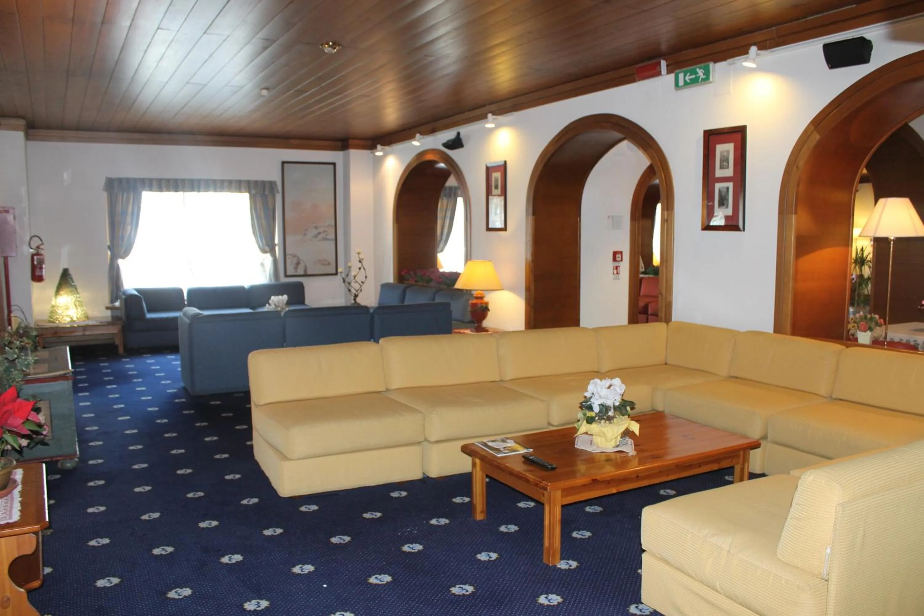 Living room in Hotel Majoni