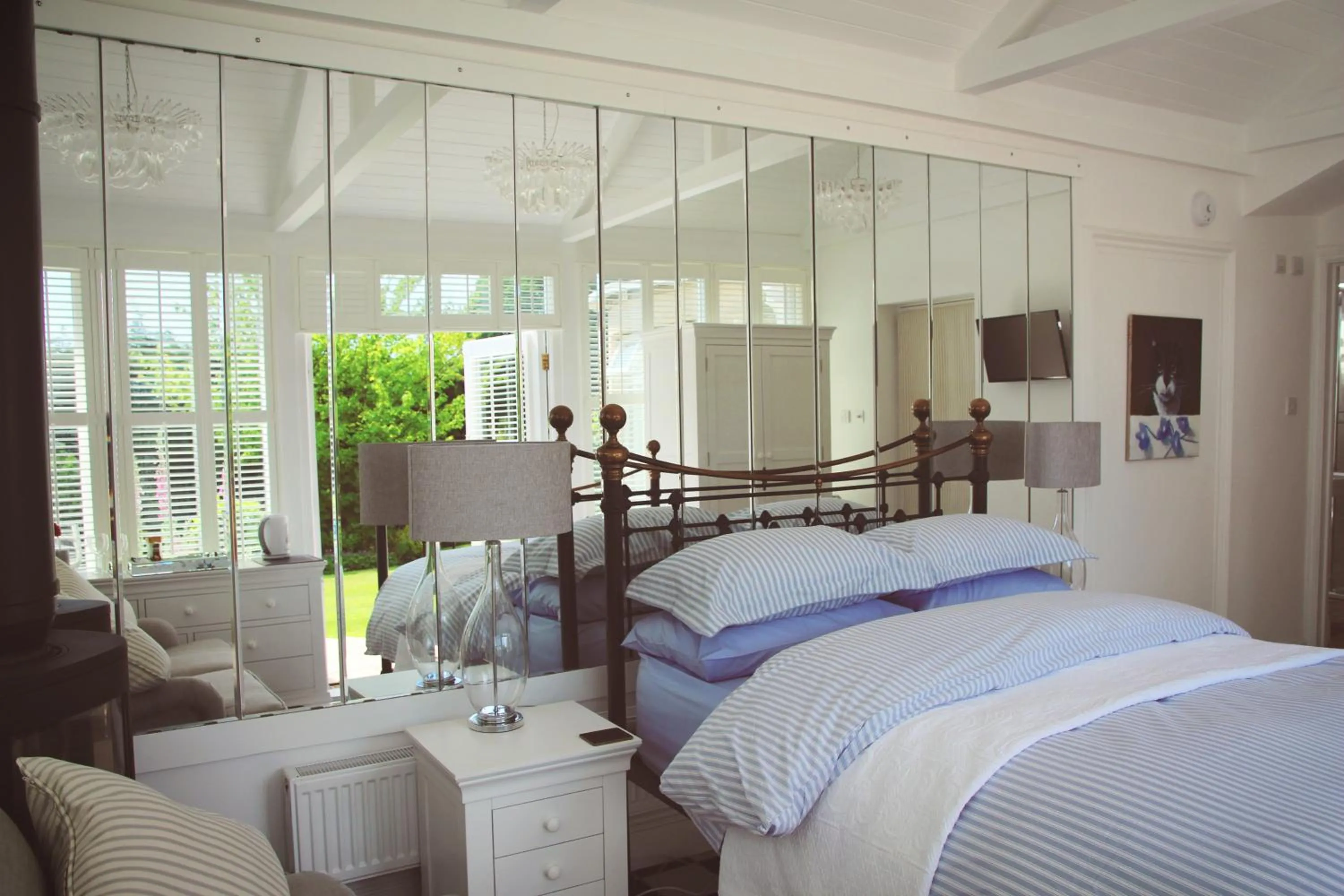 Garden, Bed in Croft House Guest Suite Painswick