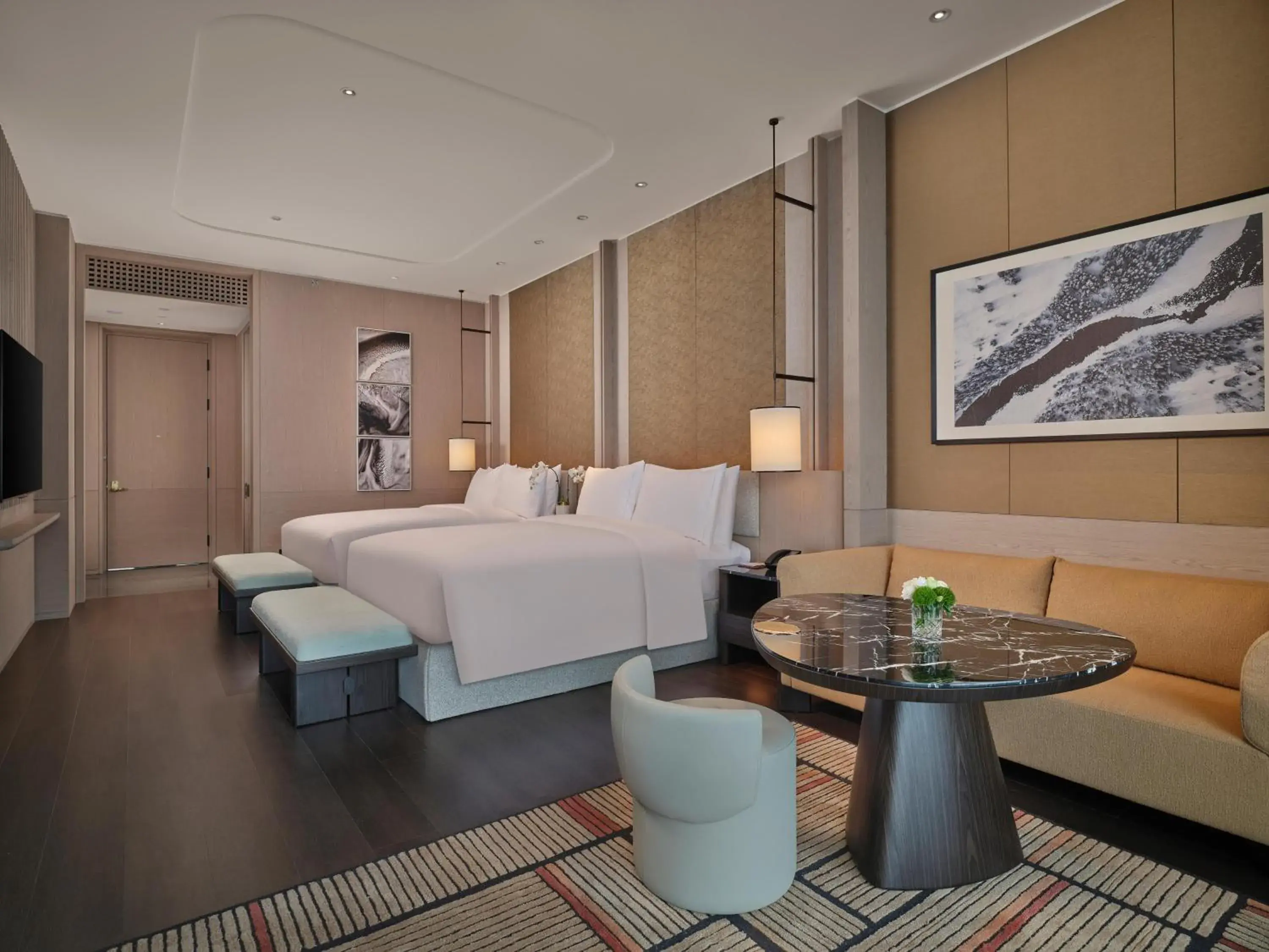 Deluxe Double Queen Room with Mountain View in Conrad Altay Hemu Deluxe Double Queen Room with Mountain View in Conrad Altay Hemu