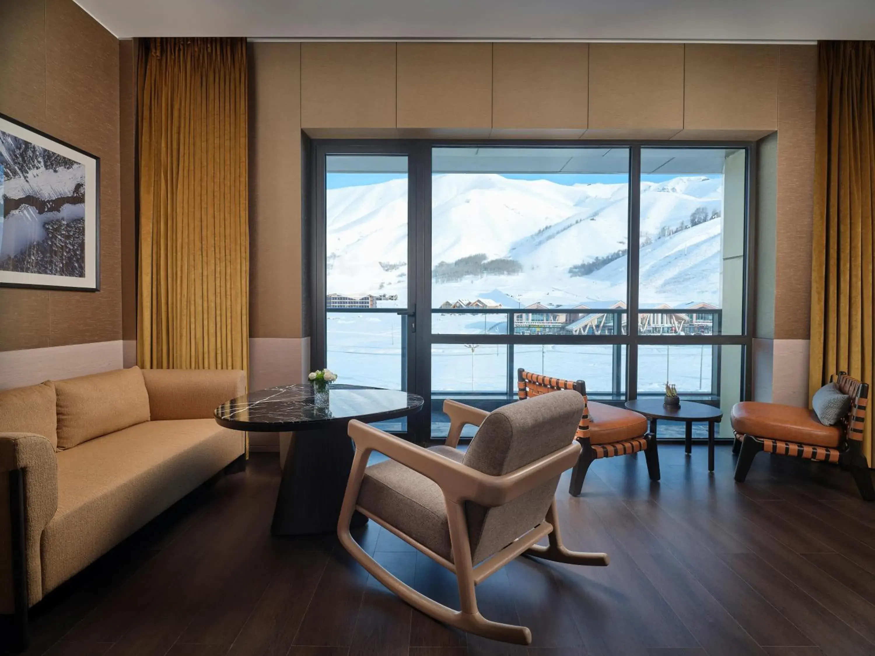 Executive King Room with Mountain View in Conrad Altay Hemu Executive King Room with Mountain View in Conrad Altay Hemu