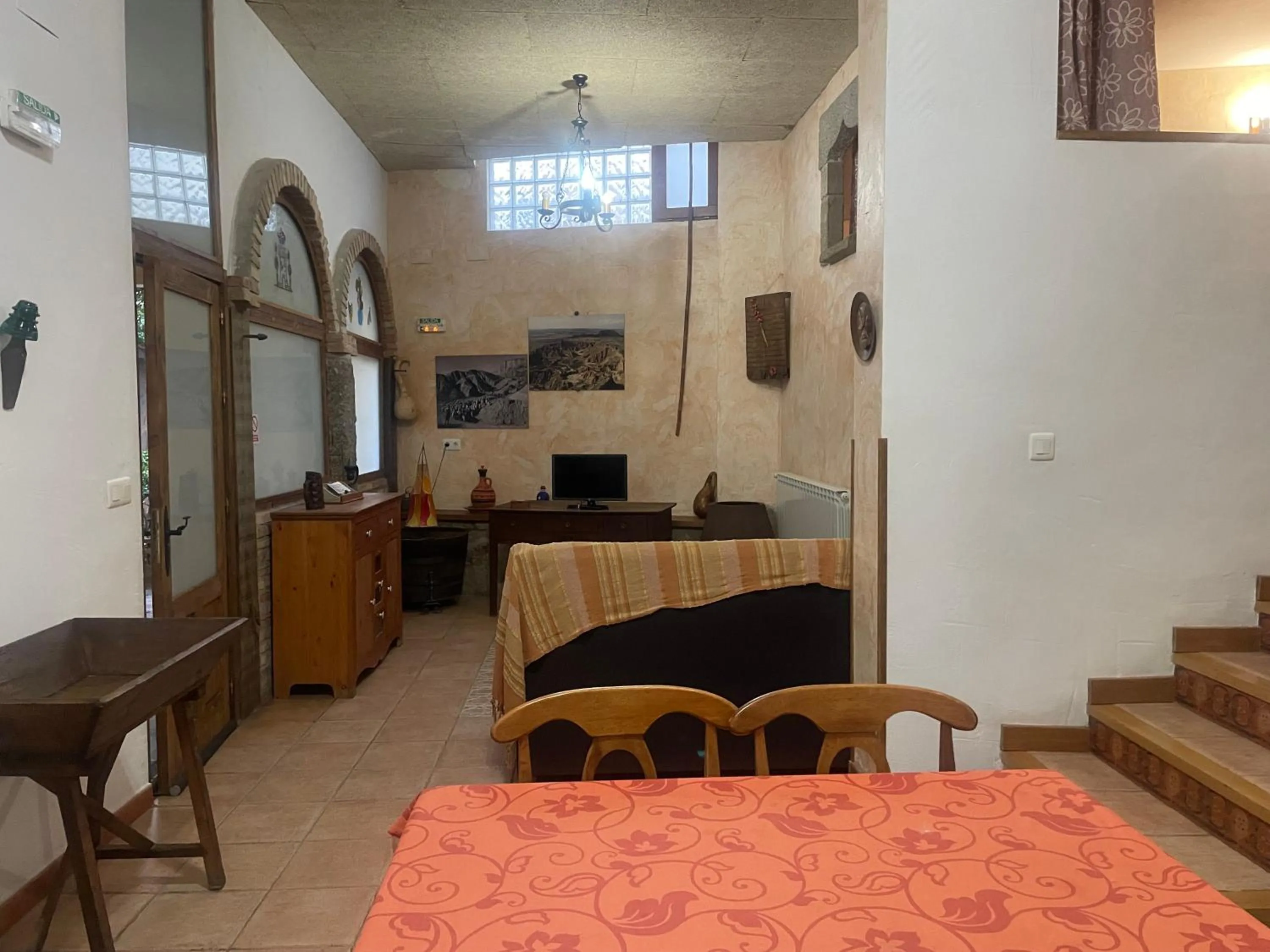Living room in Casa Rural "La Bardena Blanca I "