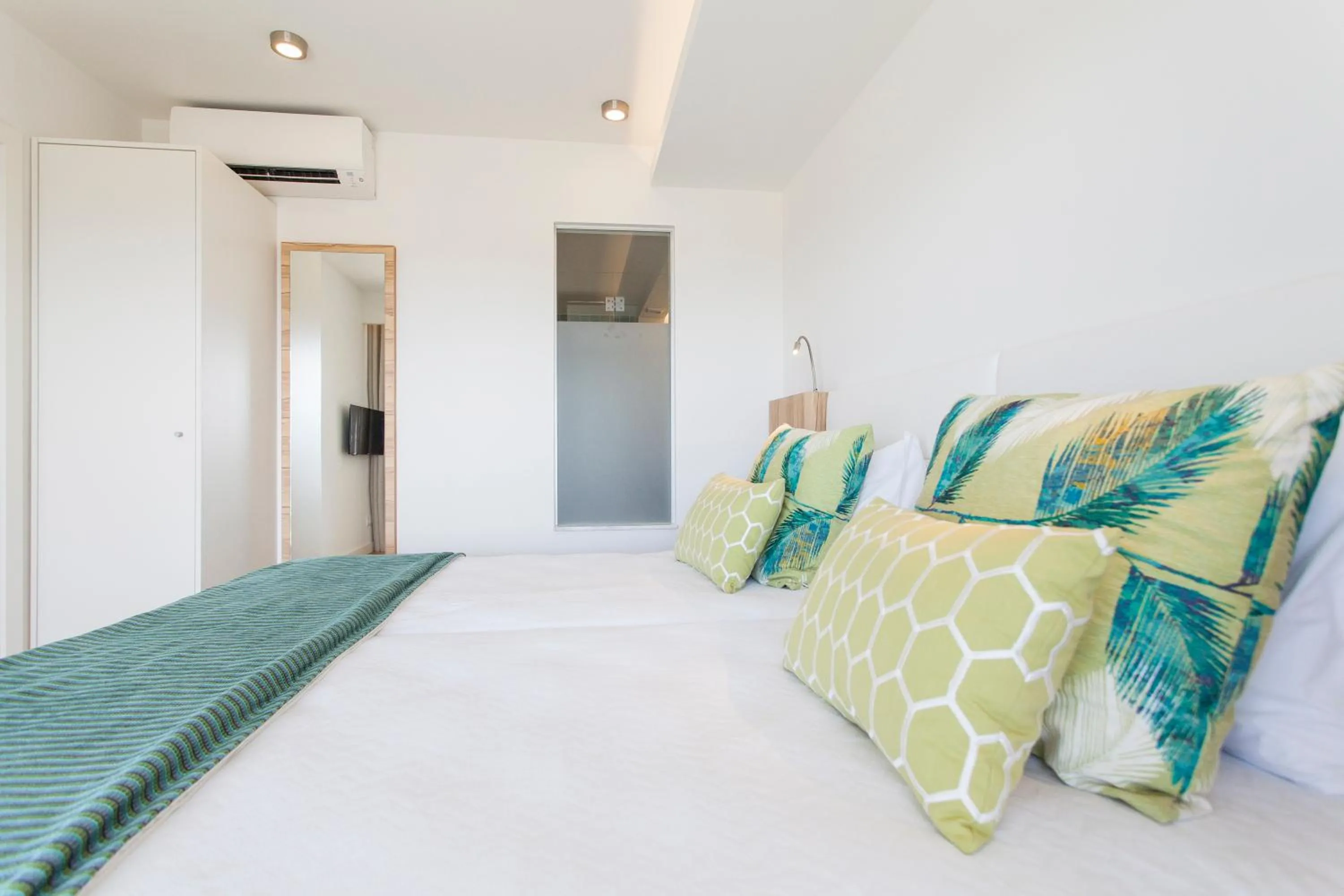 Bedroom, Bed in Alfagar Prestige