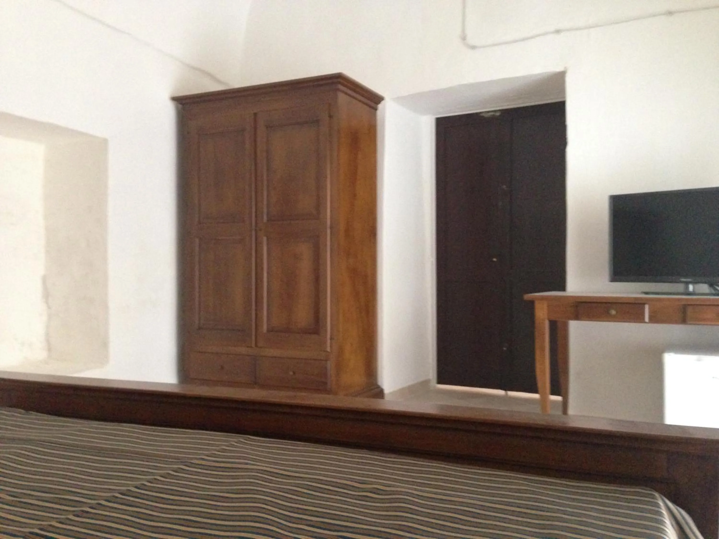 Photo of the whole room in 100 Craste