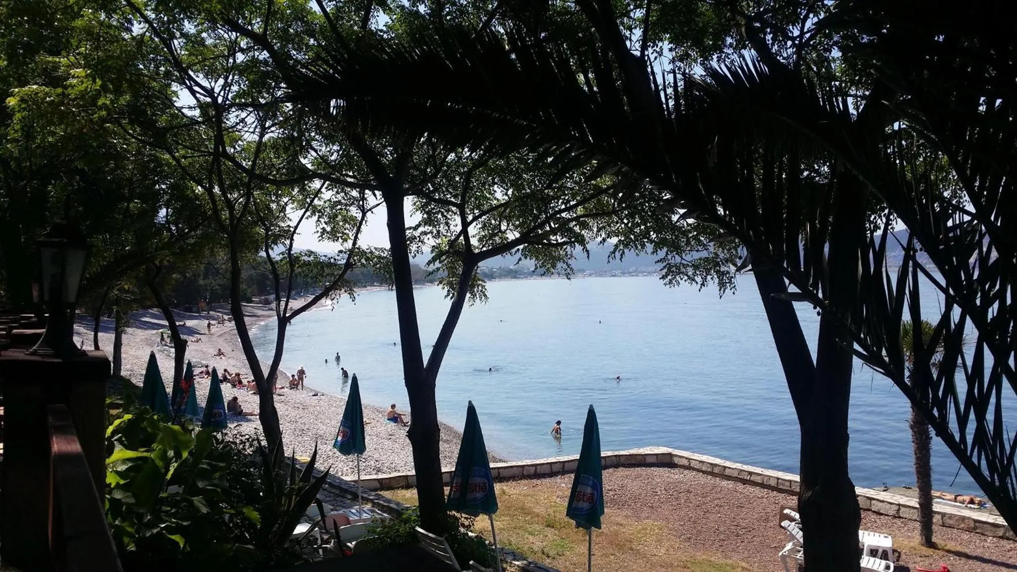 Beach in Apartment Sea & Mountain