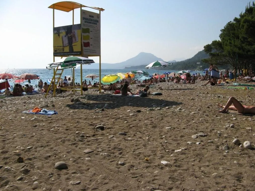 Beach in Apartment Sea & Mountain
