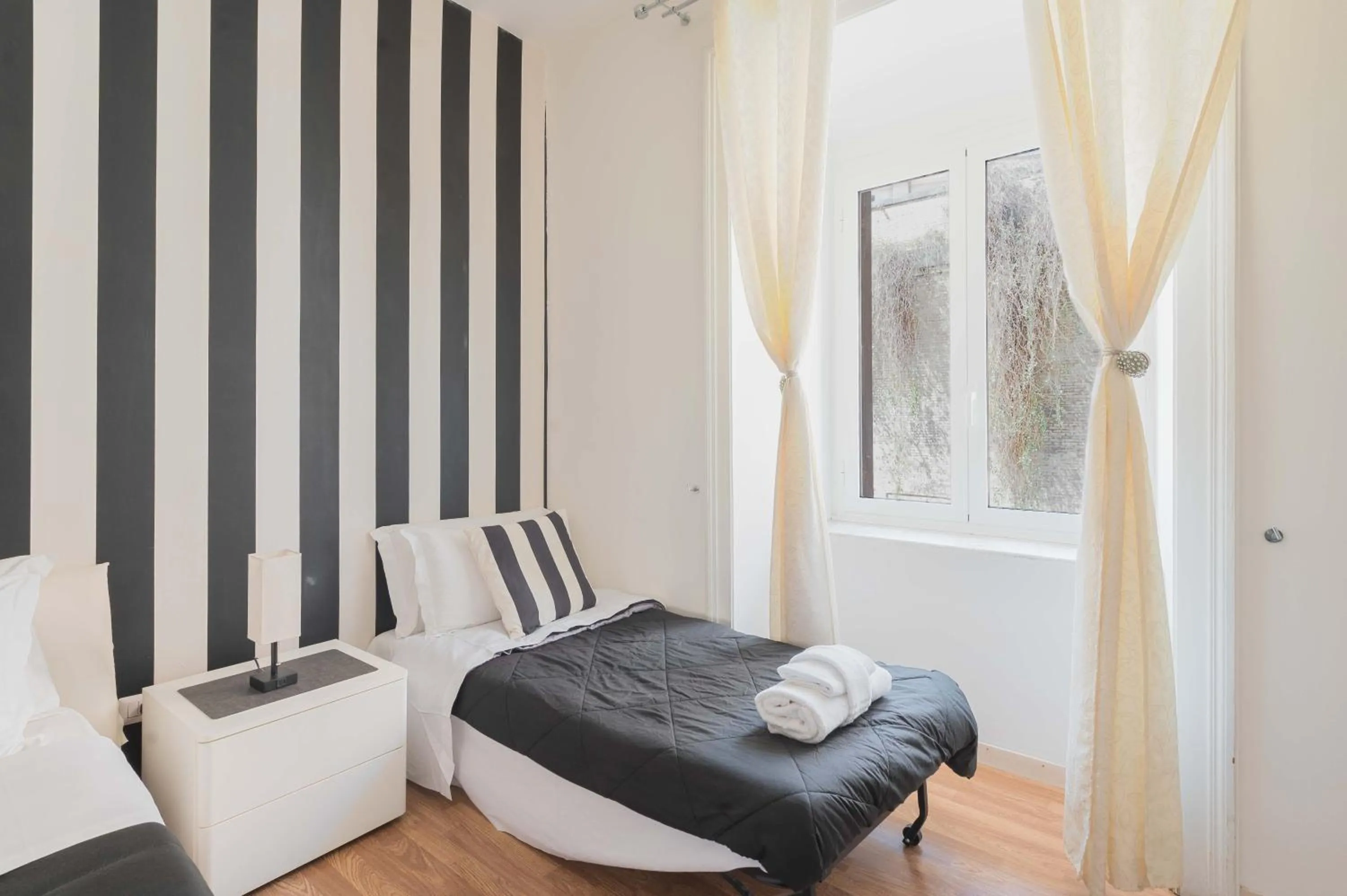 Bed in Rione Monti Suites