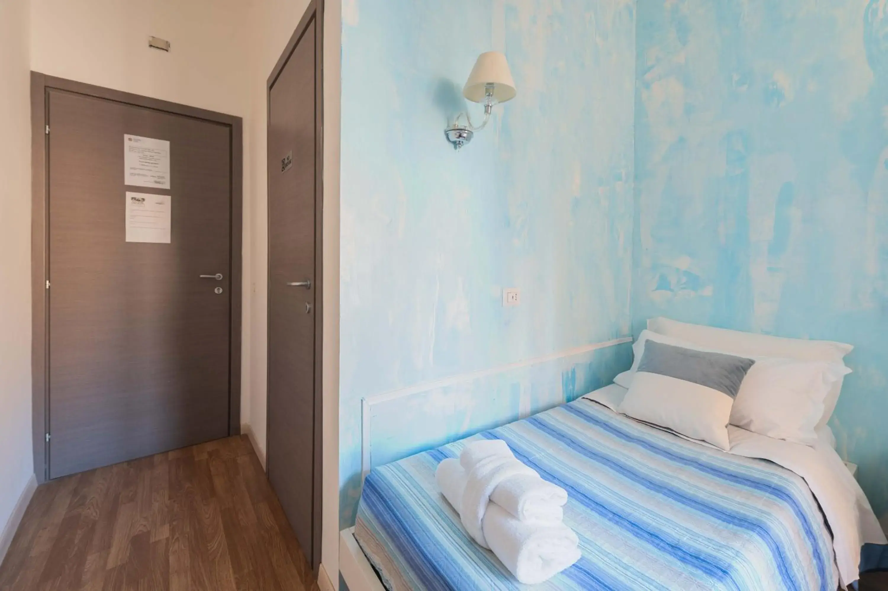 Bed in Rione Monti Suites Bed in Rione Monti Suites