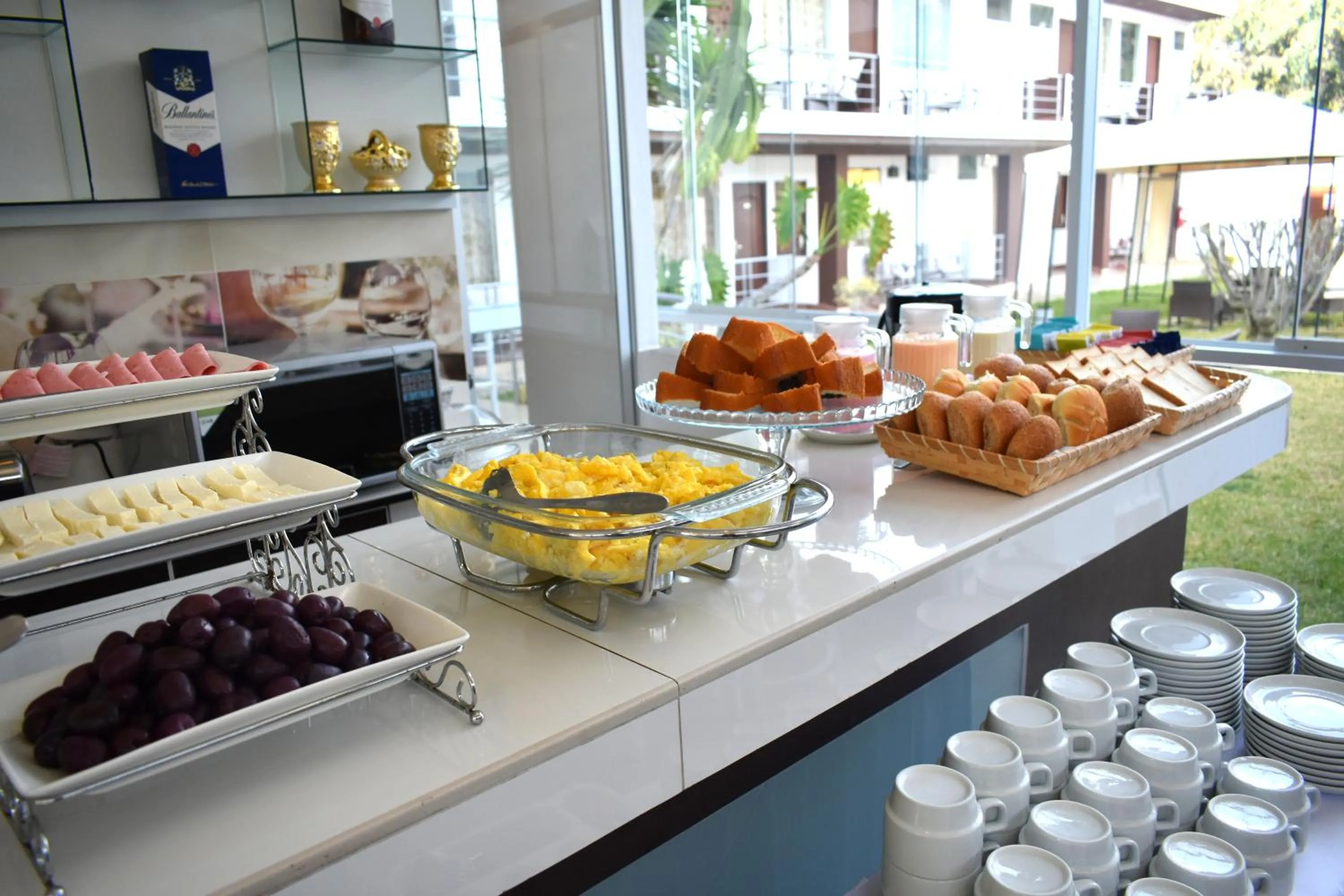 Breakfast in Hotel La Mansion