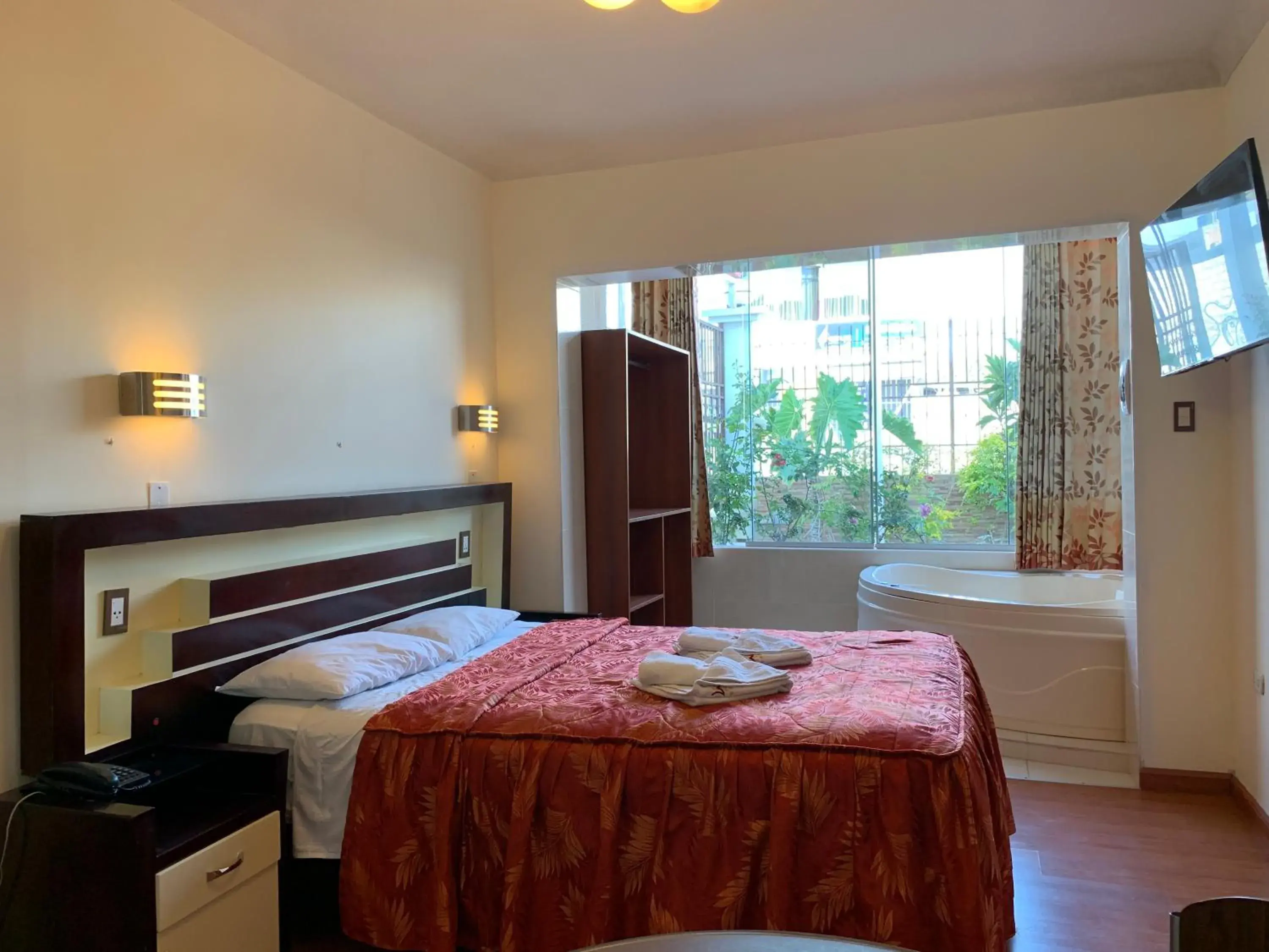 Triple Room in Hotel La Mansion Triple Room in Hotel La Mansion