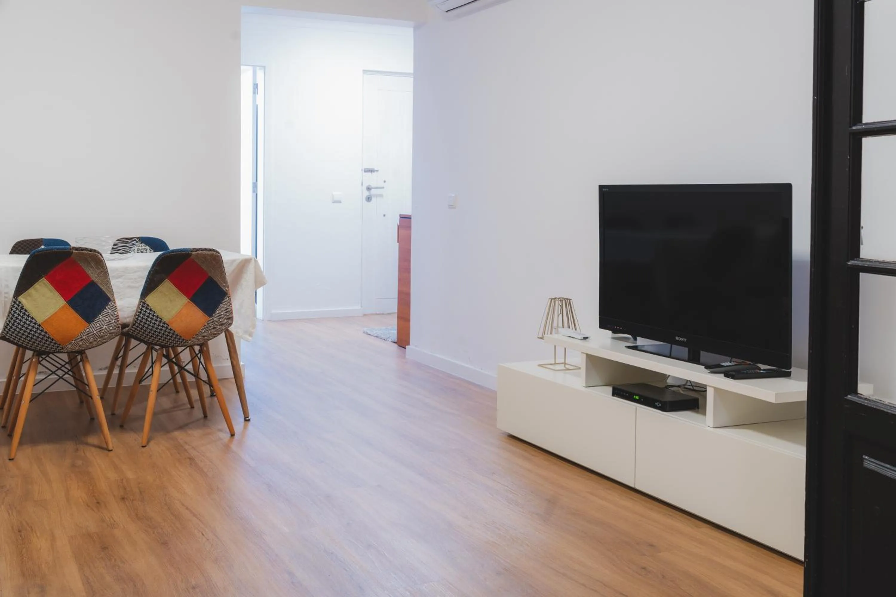 Communal lounge/ TV room in Casa da Relva