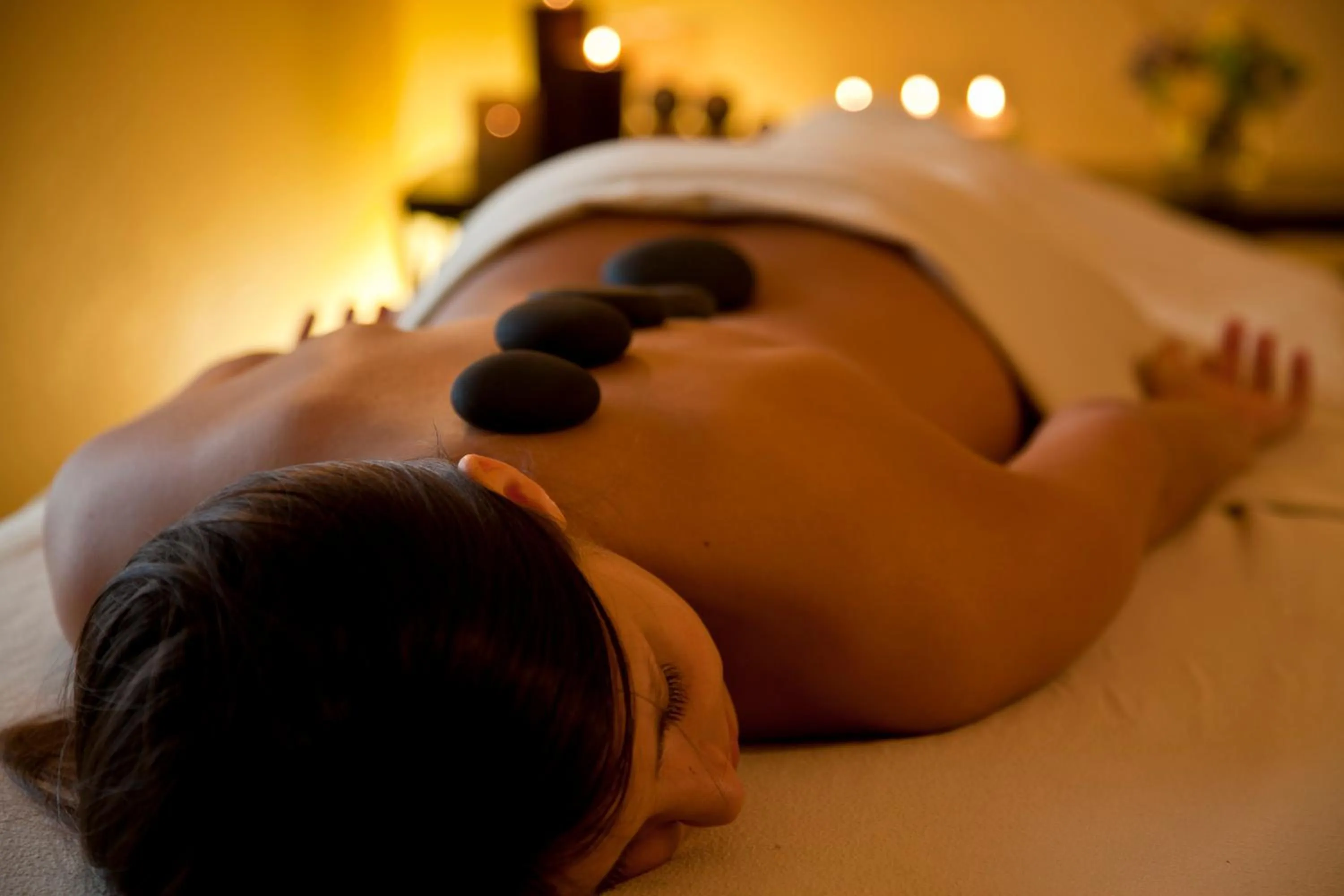 Massage in Surfside on Lake Superior