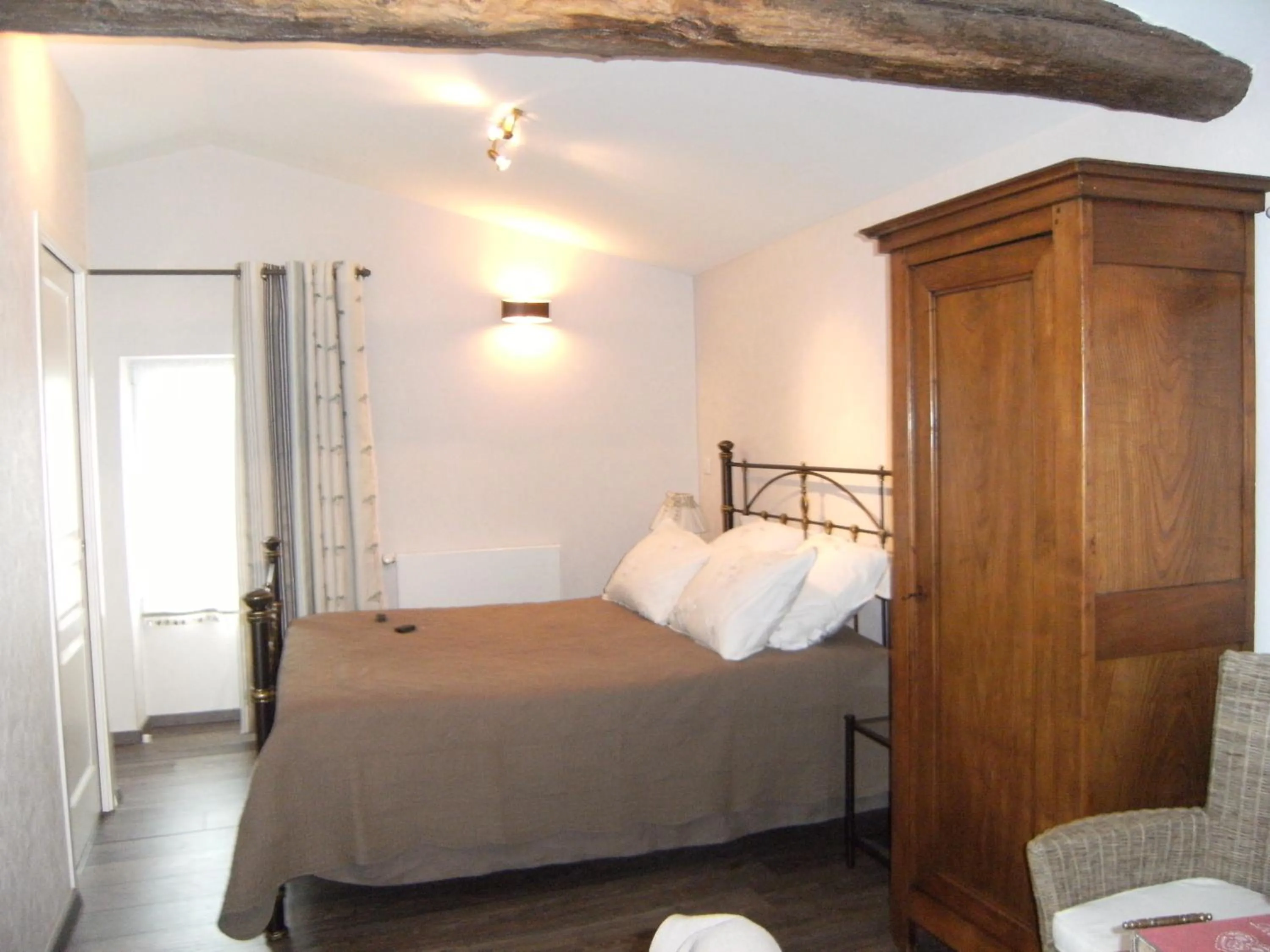 Bedroom, Bed in Domaine du Fief aux Dames