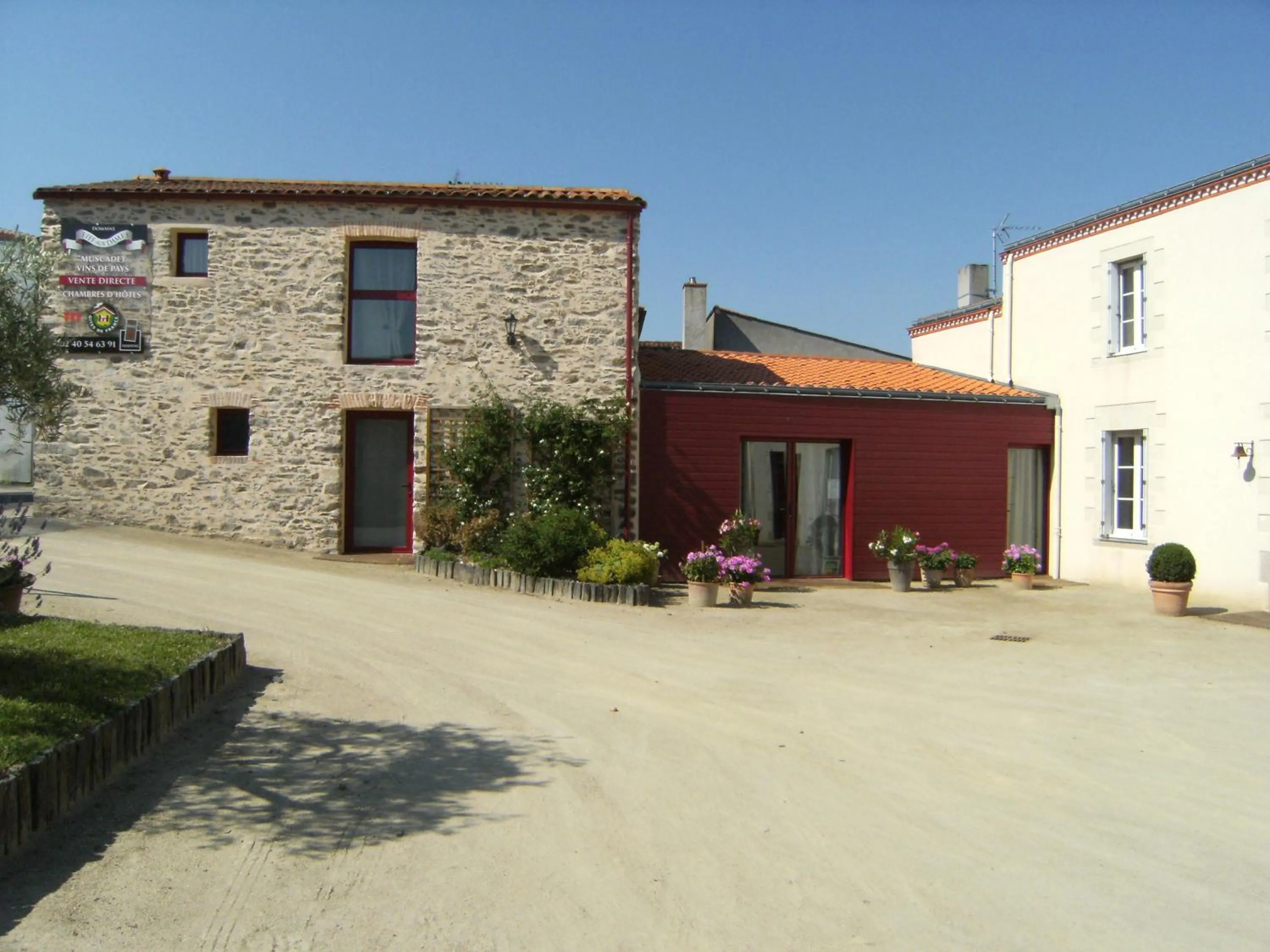 Facade/entrance in Domaine du Fief aux Dames