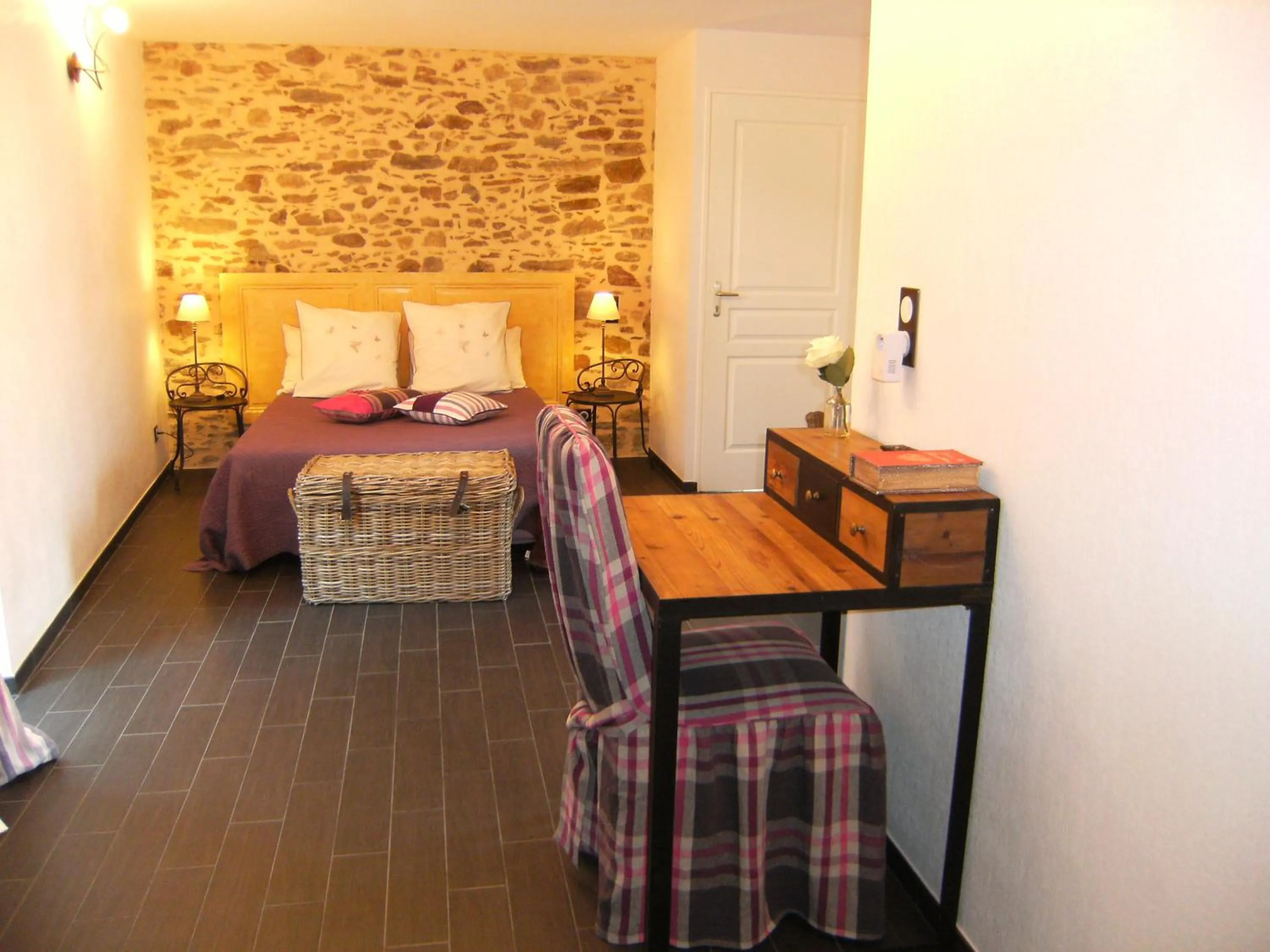 Seating area, Bed in Domaine du Fief aux Dames