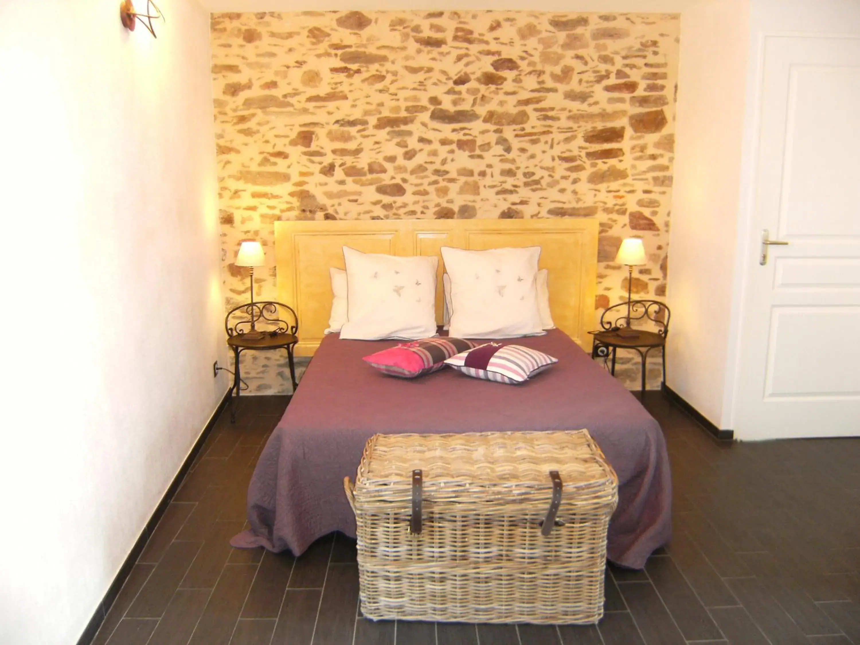 Double Room - single occupancy - Disability Access in Domaine du Fief aux Dames Double Room - single occupancy - Disability Access in Domaine du Fief aux Dames