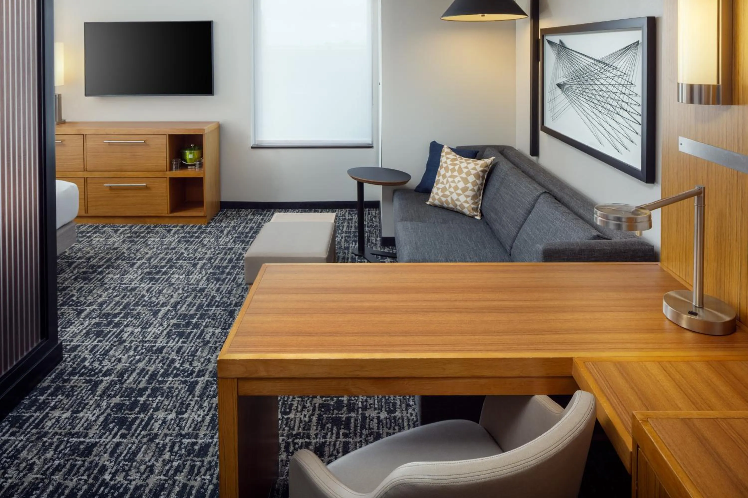 Living room in Hyatt Place Chicago Midway Airport