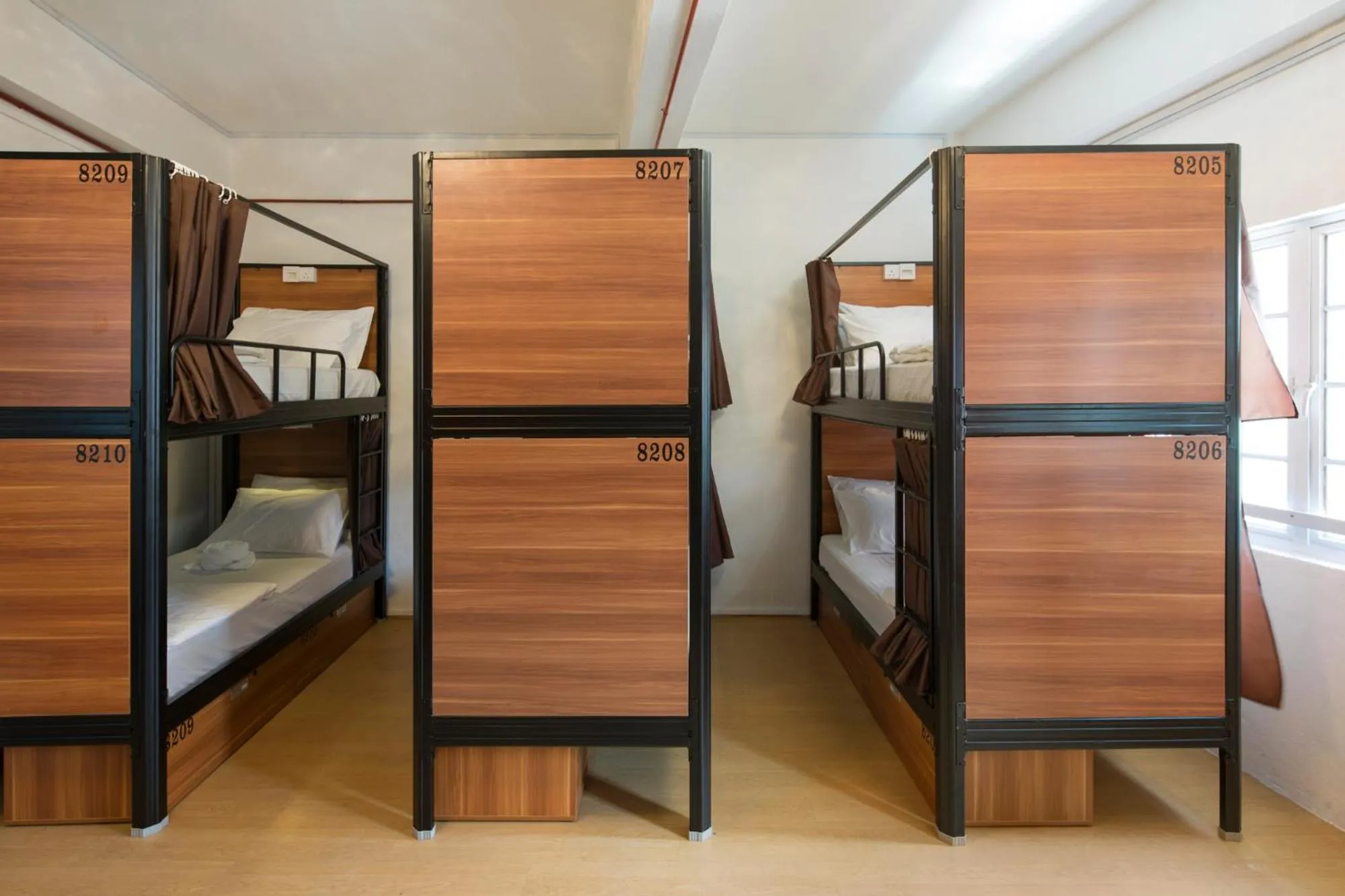 bunk bed, Bed in 7 Wonders Hostel at Upper Dickson