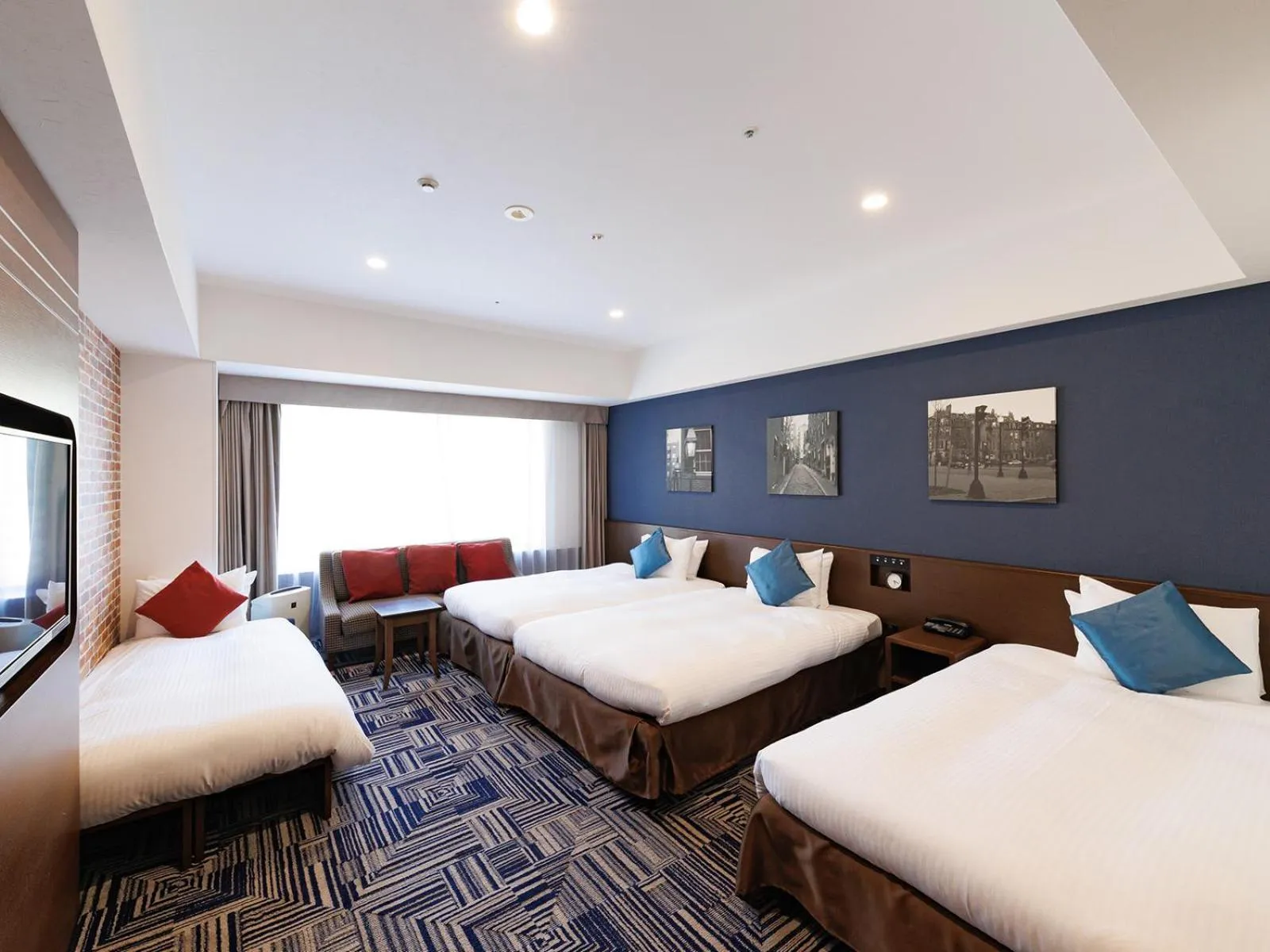 Bed in The Park Front Hotel at Universal Studios Japan