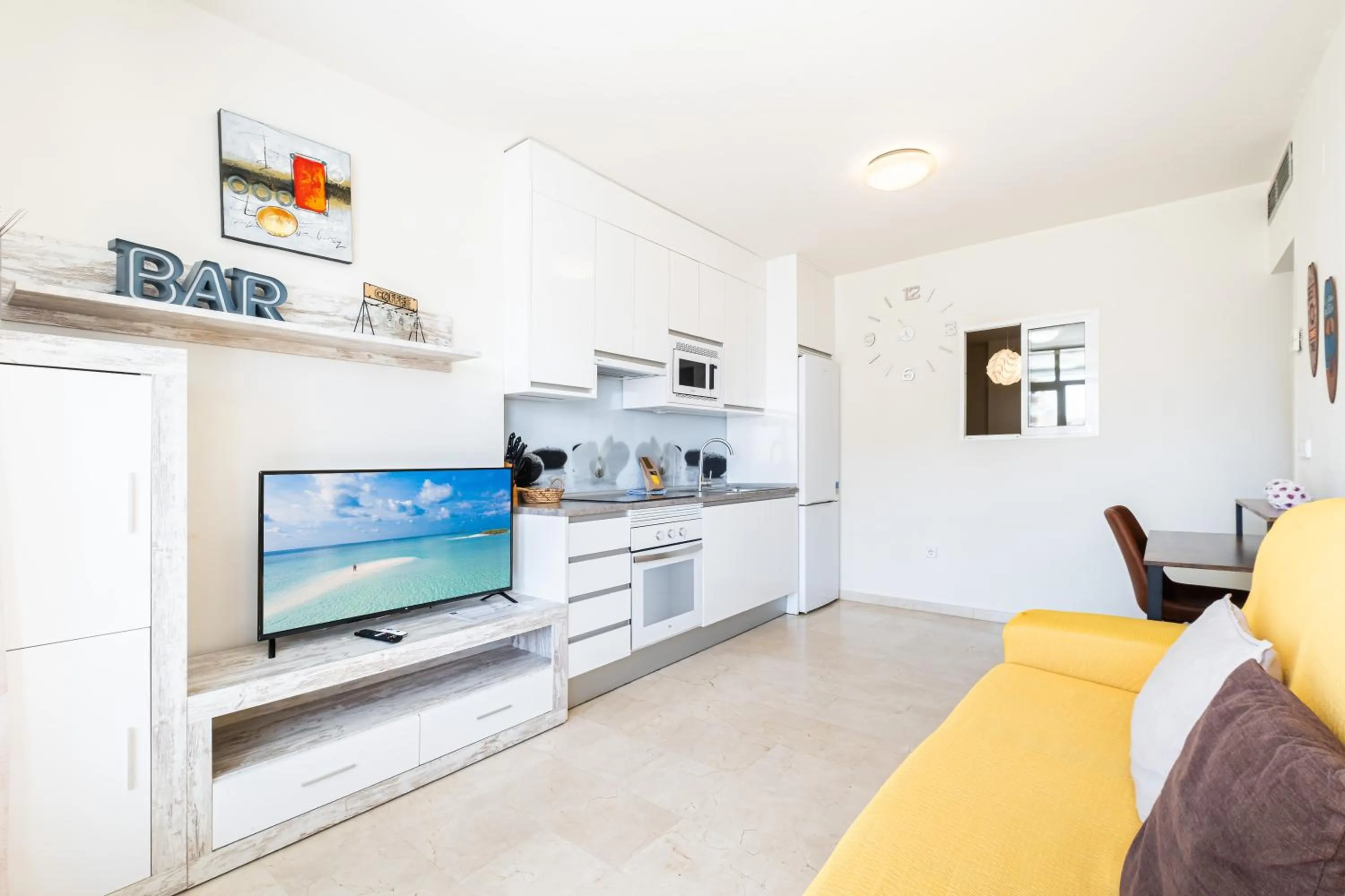 TV and multimedia in Gemelos 23 - 10B Apartment Levante Beach