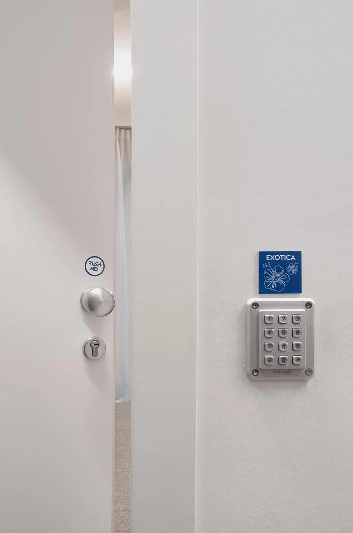 Photo of the whole room in Anjoy&Bleev Rooms