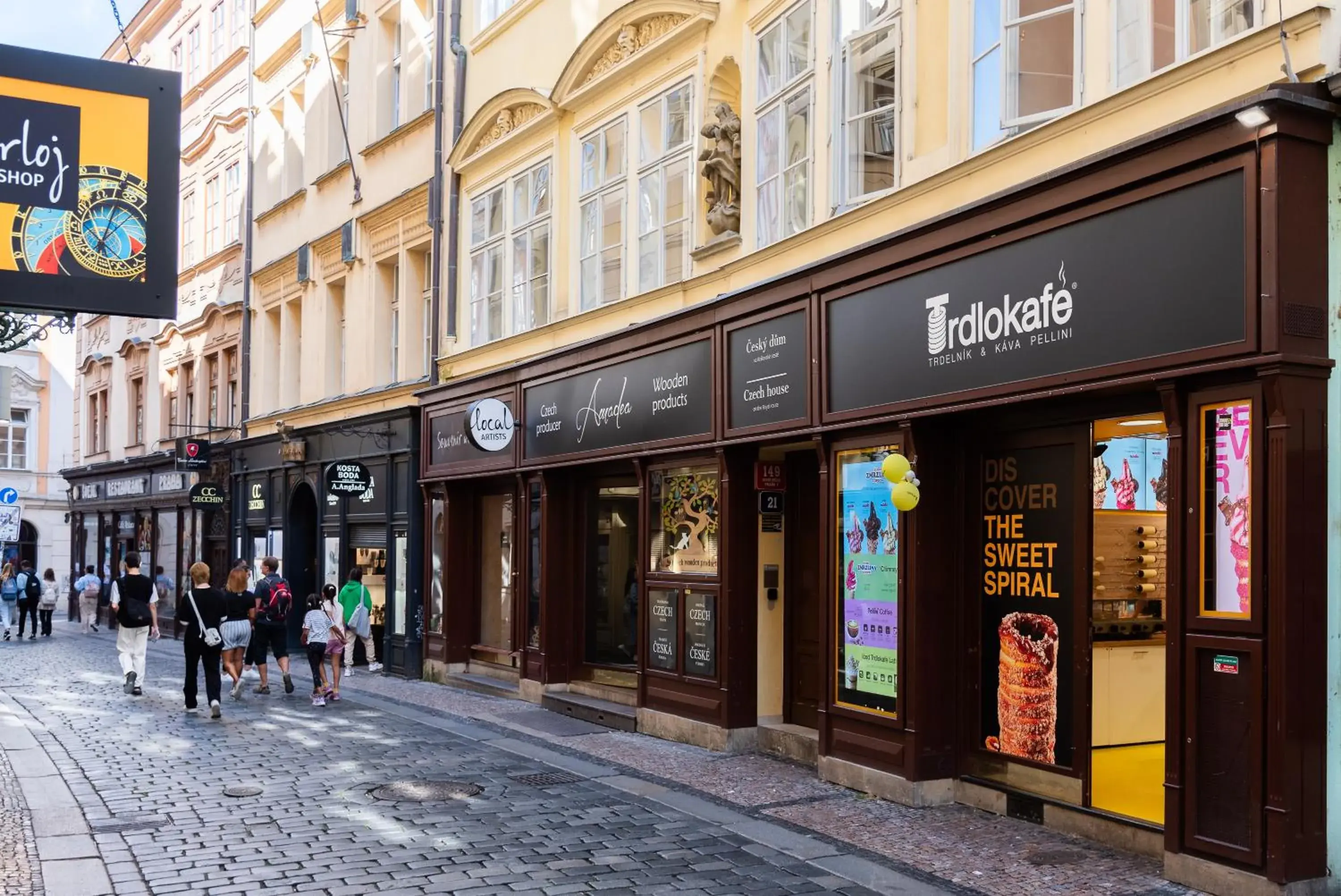 Property building in 7 Tales Apartments by Adrez Property building in 7 Tales Apartments by Adrez