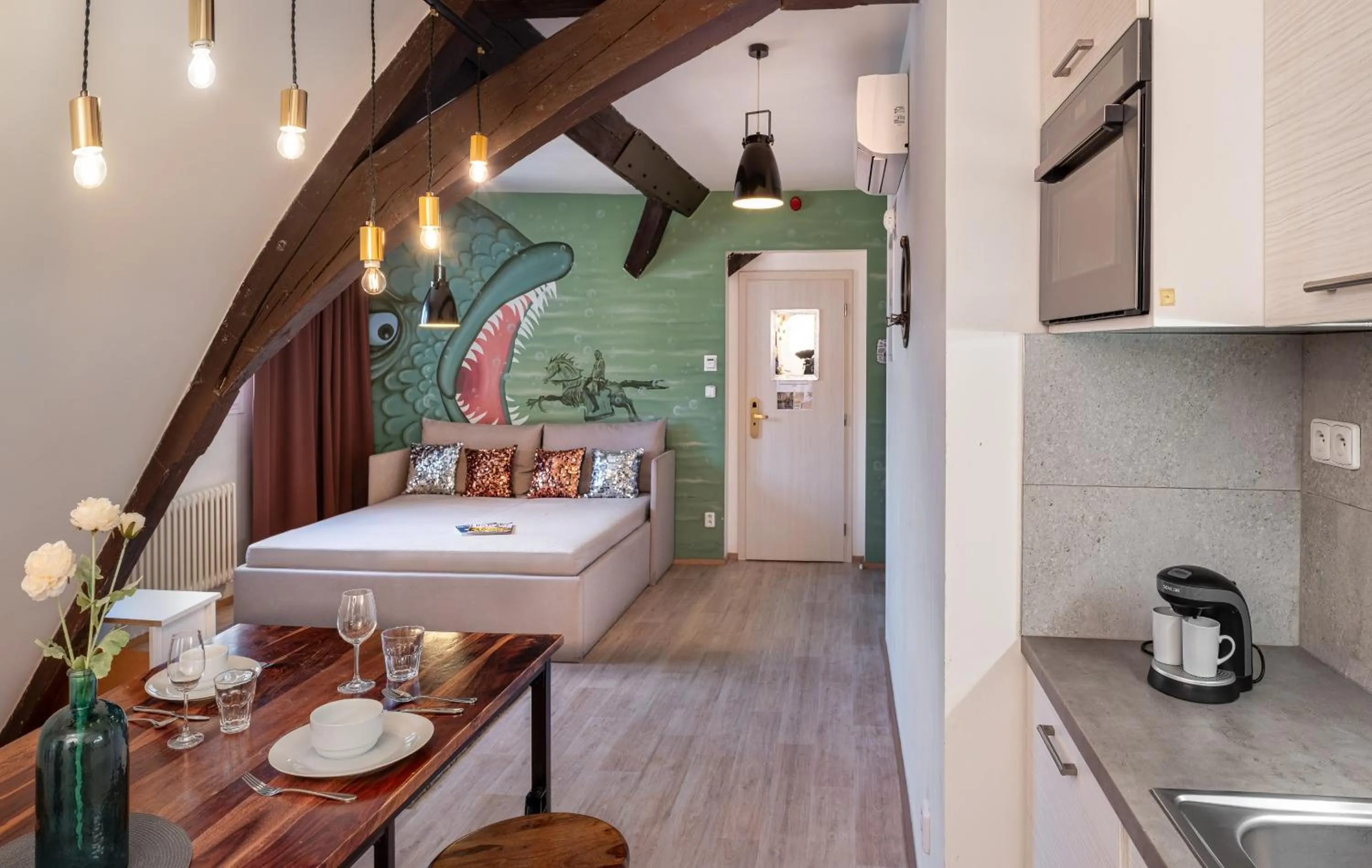 Kitchen or kitchenette in 7 Tales Apartments by Adrez