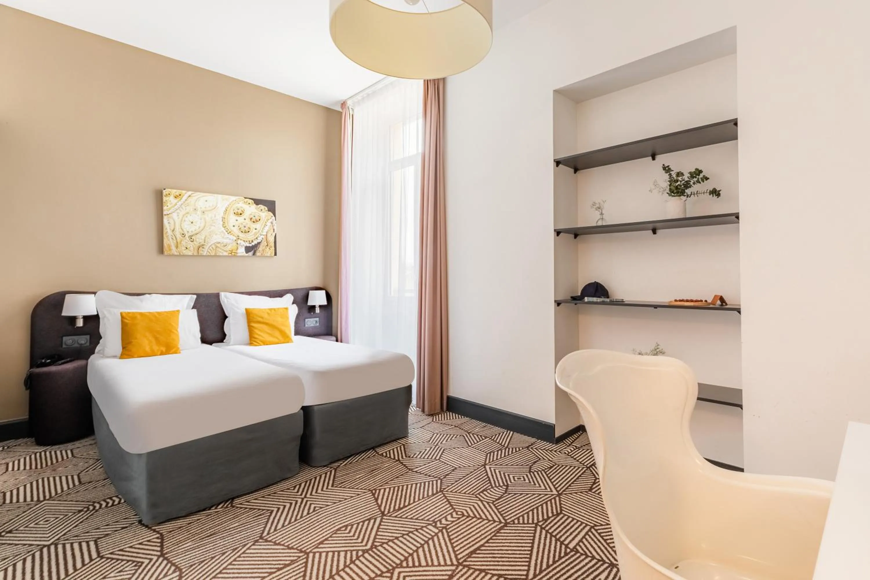 Bed in Appart'City Collection Nîmes Arènes