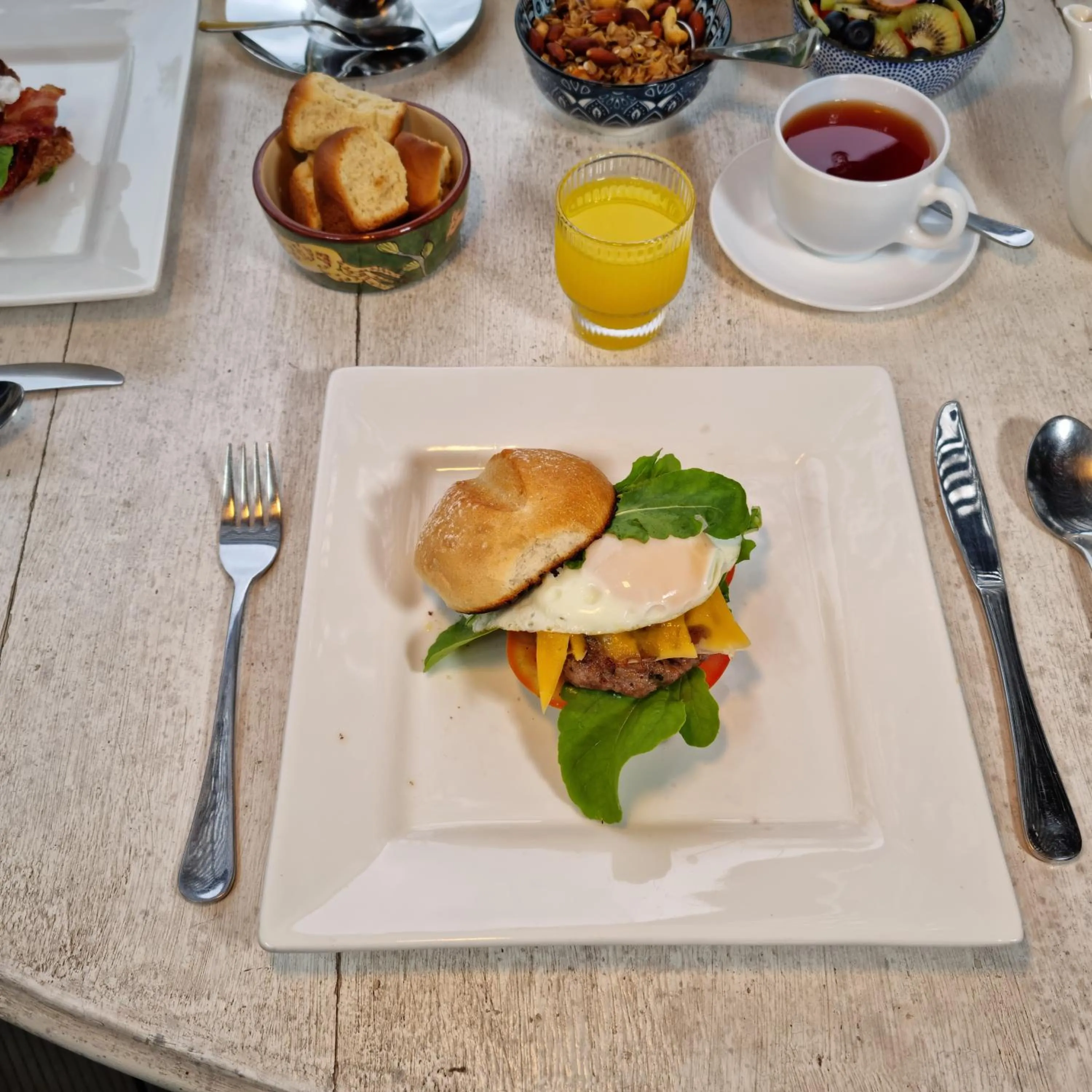 Breakfast in B&B on Buckingham Guest House