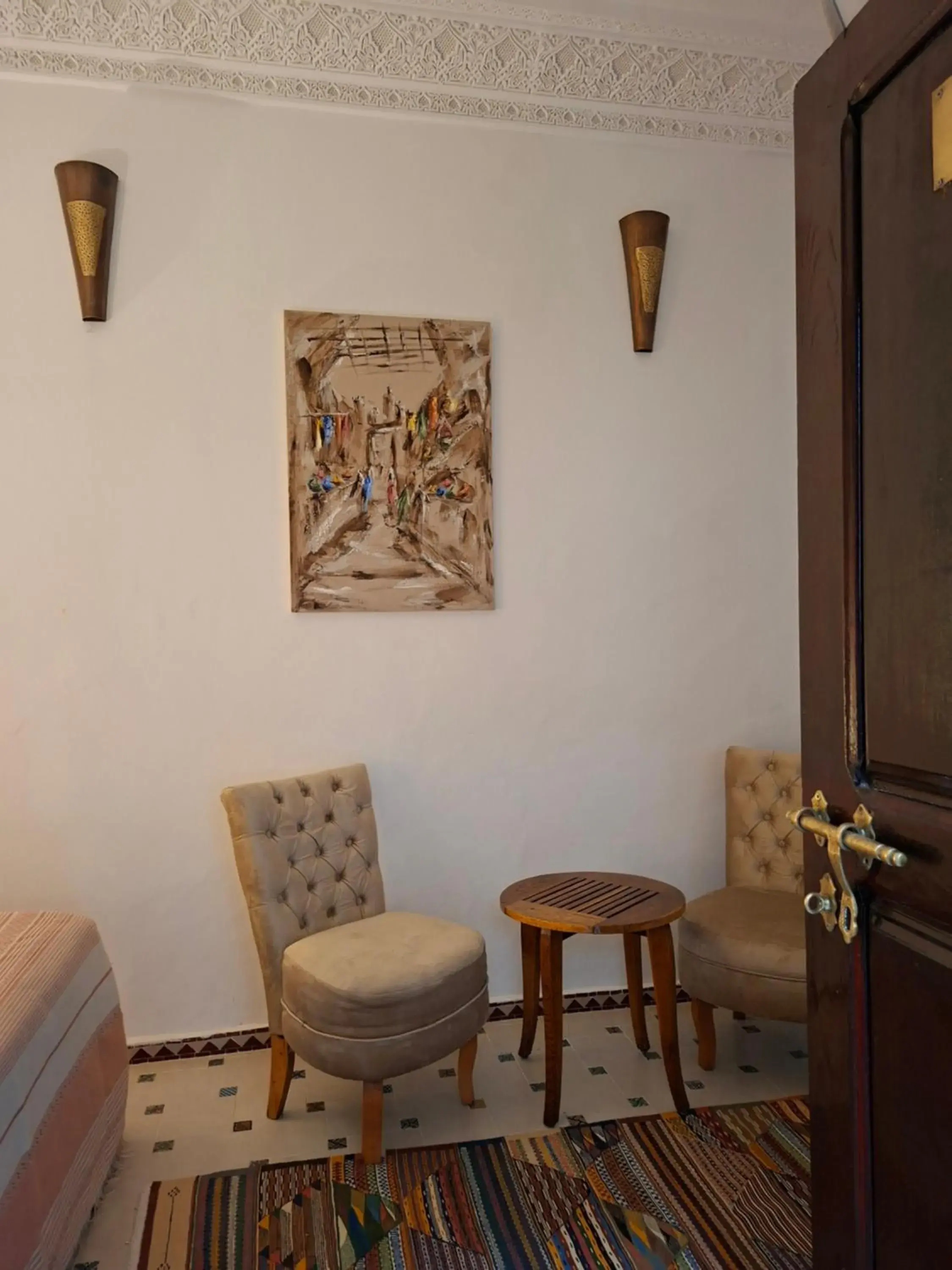 Quadruple Room with Private Bathroom in Riad Todra Quadruple Room with Private Bathroom in Riad Todra