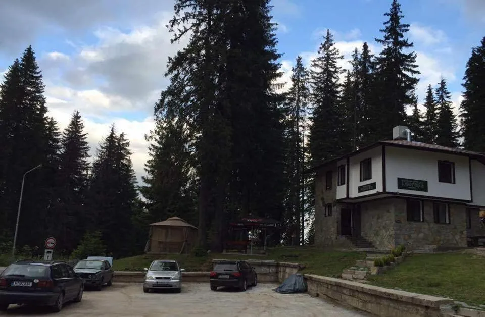 Property building in Семеен хотел Гингеръ