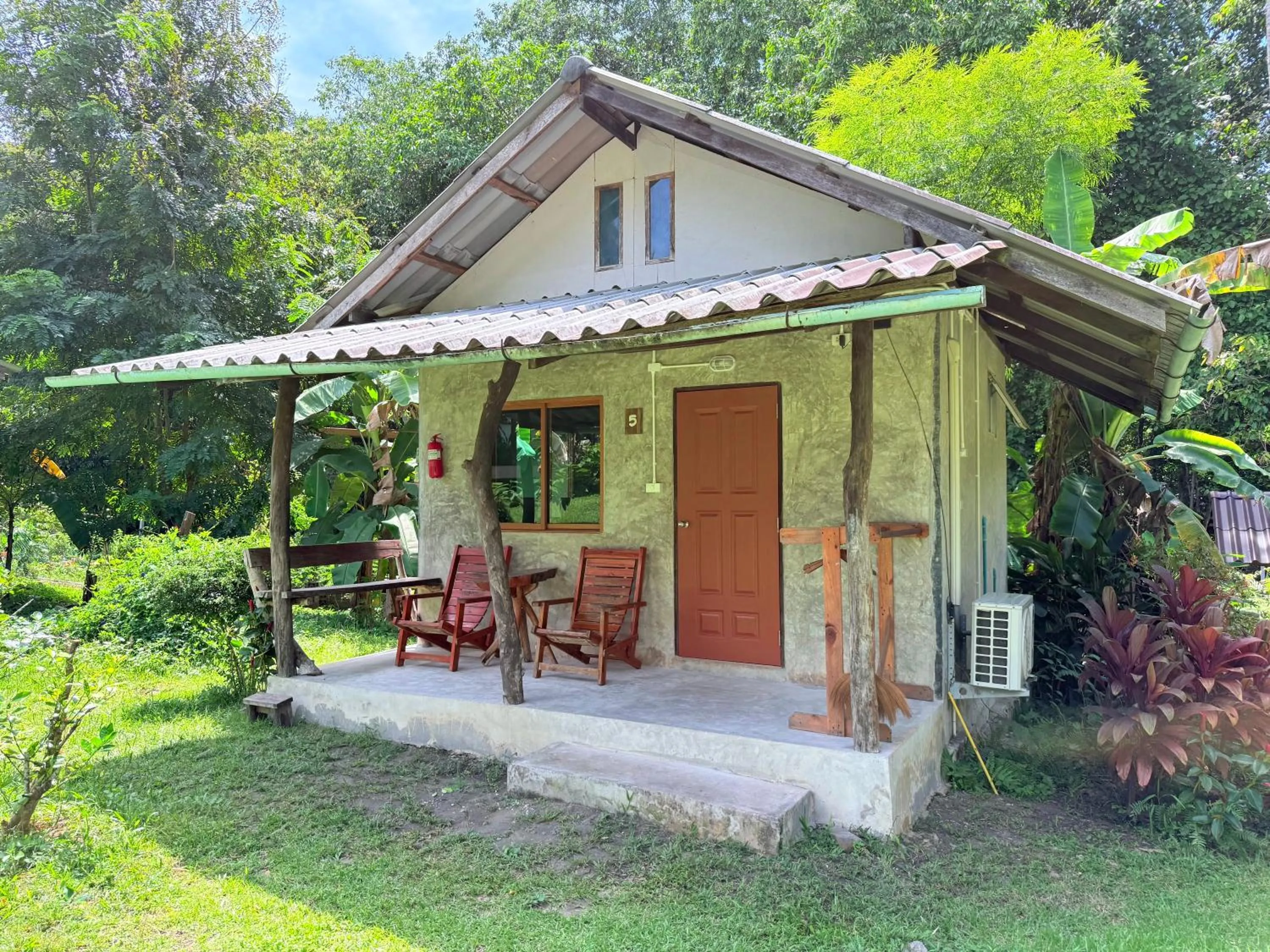 Property building in Eve house koh kood