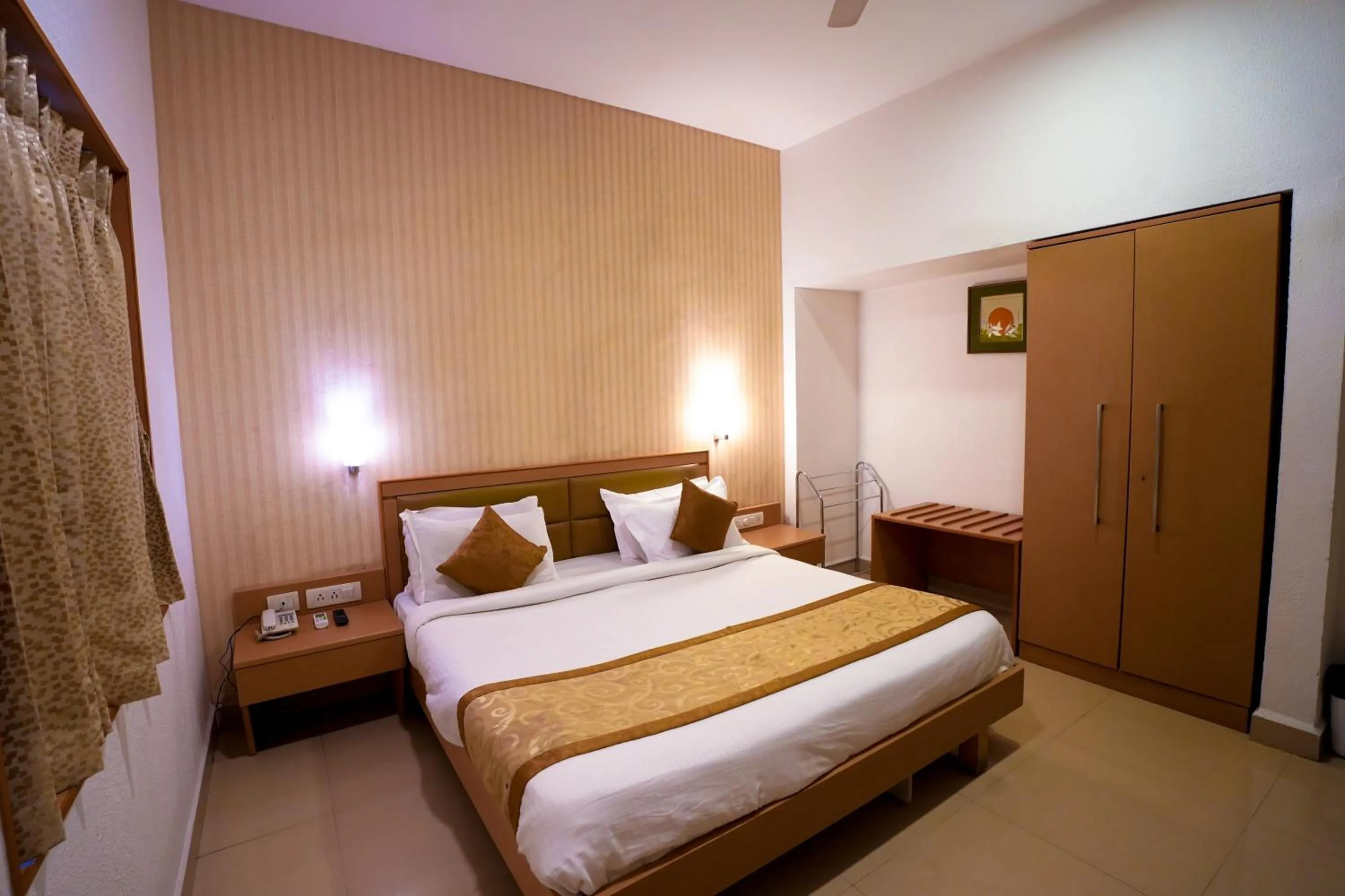 Bedroom, Bed in Avenue 11 Boutique Residences, Poes Garden Chennai
