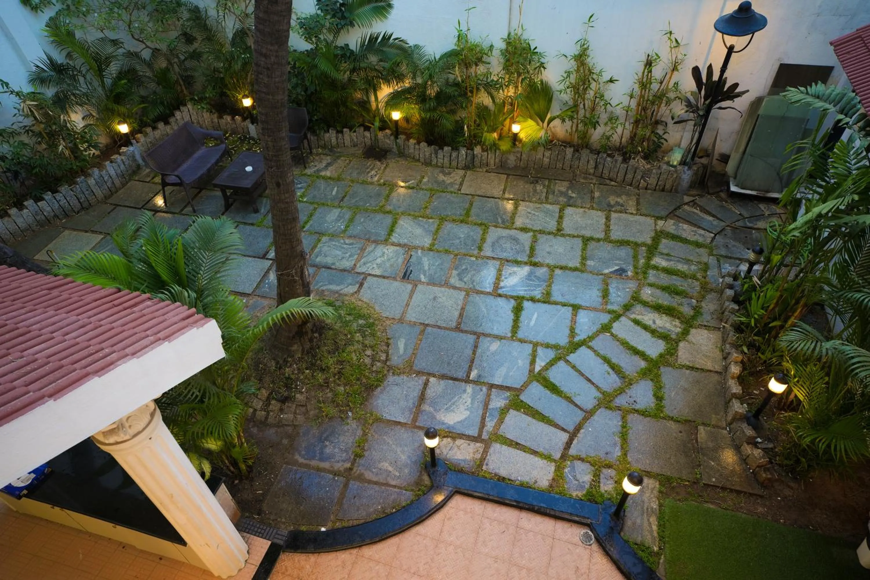 Inner courtyard view in Avenue 11 Boutique Residences, Poes Garden Chennai