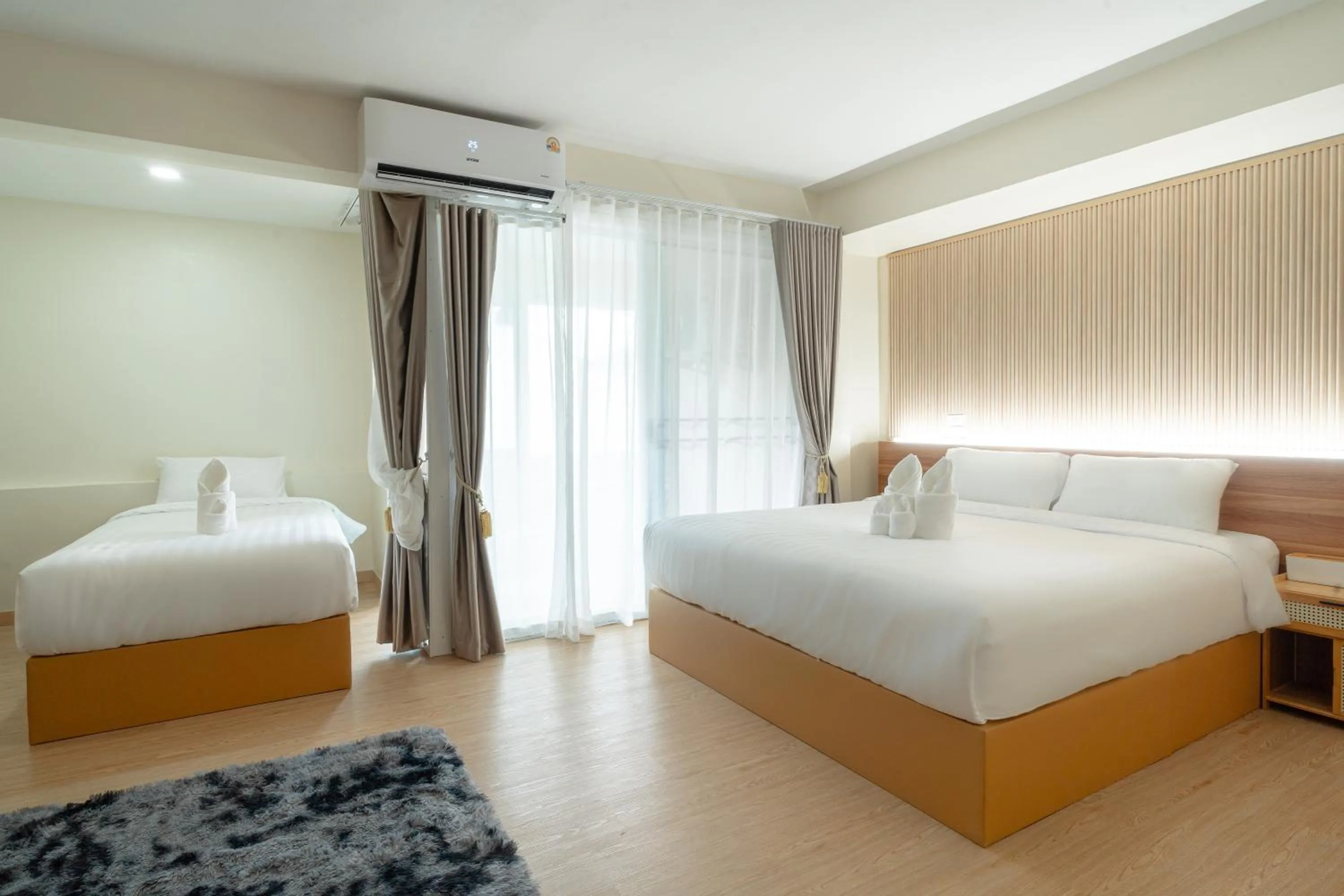 Triple Room with Balcony in The Nook Hotel