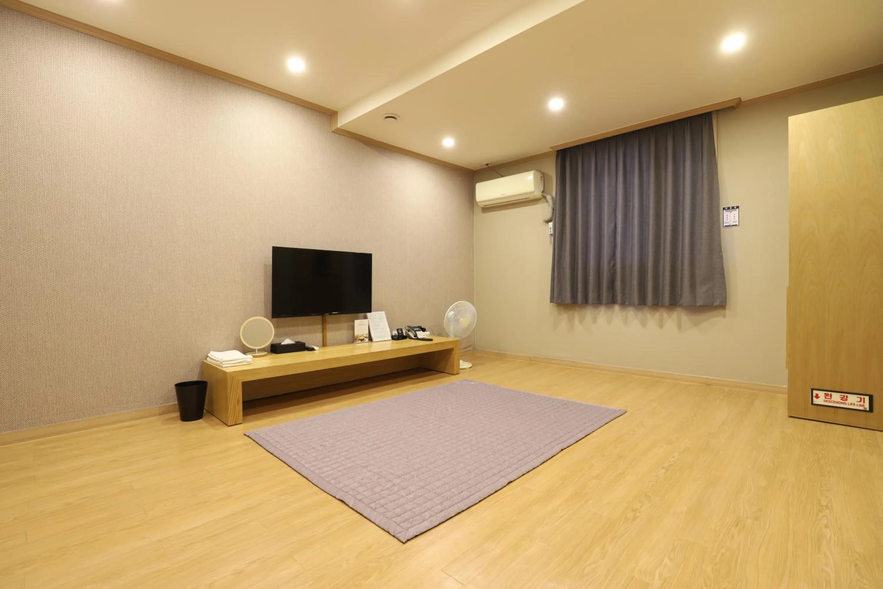 Busan Nokcheon Hot Spring Hotel