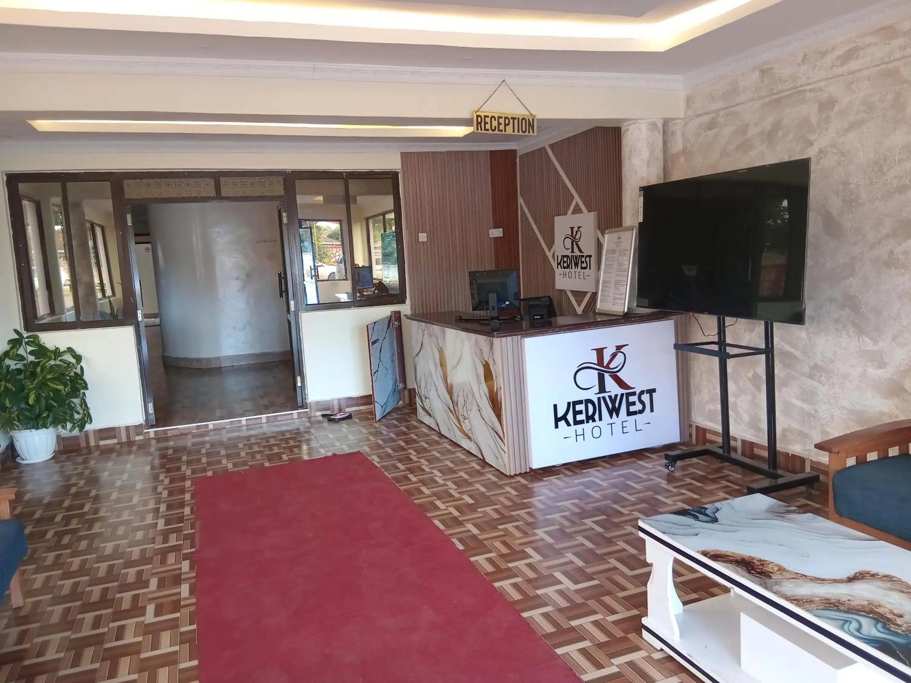 Keriwest hotel