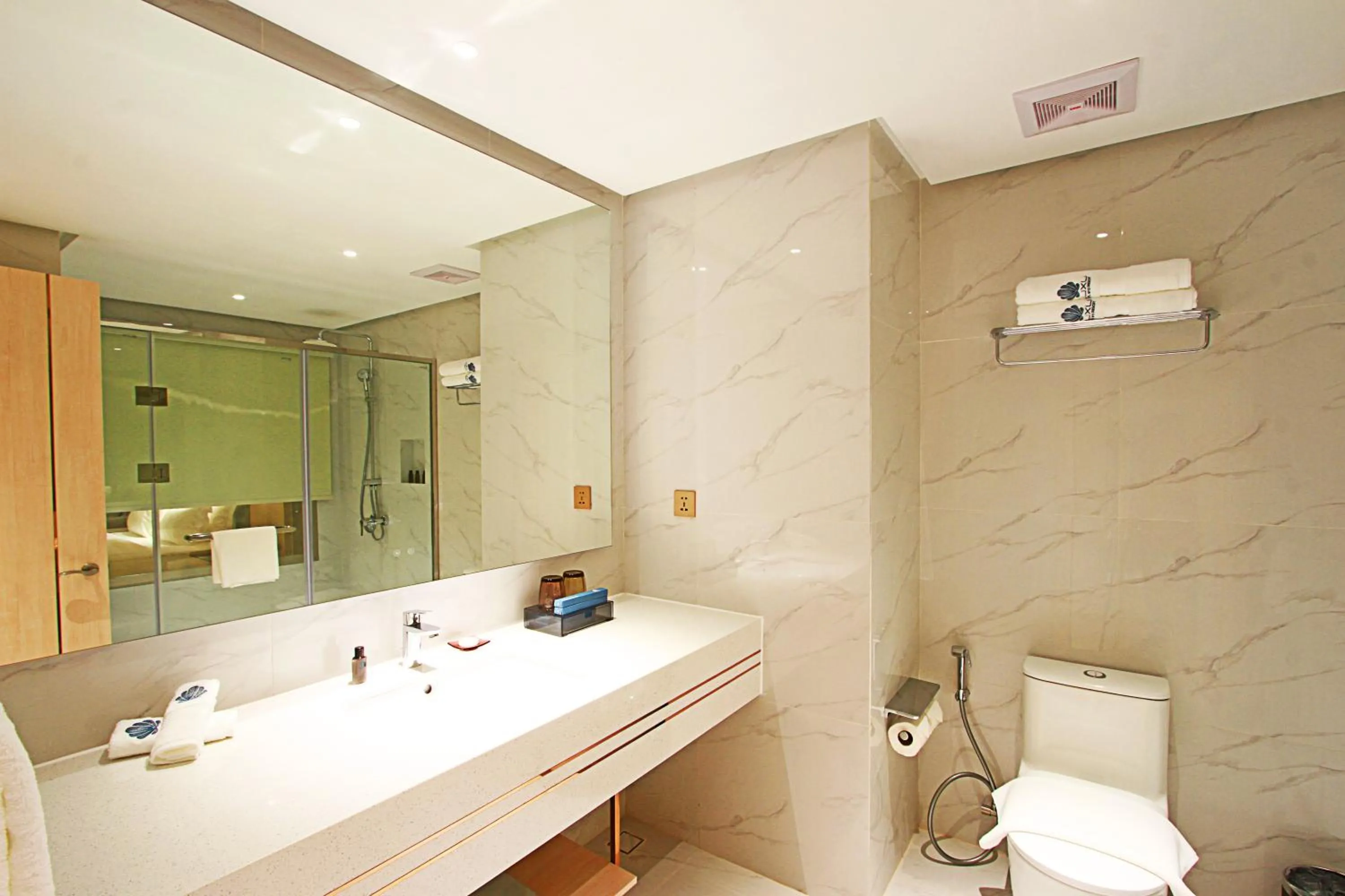 Deluxe Room in Luxu Hotel and Resort