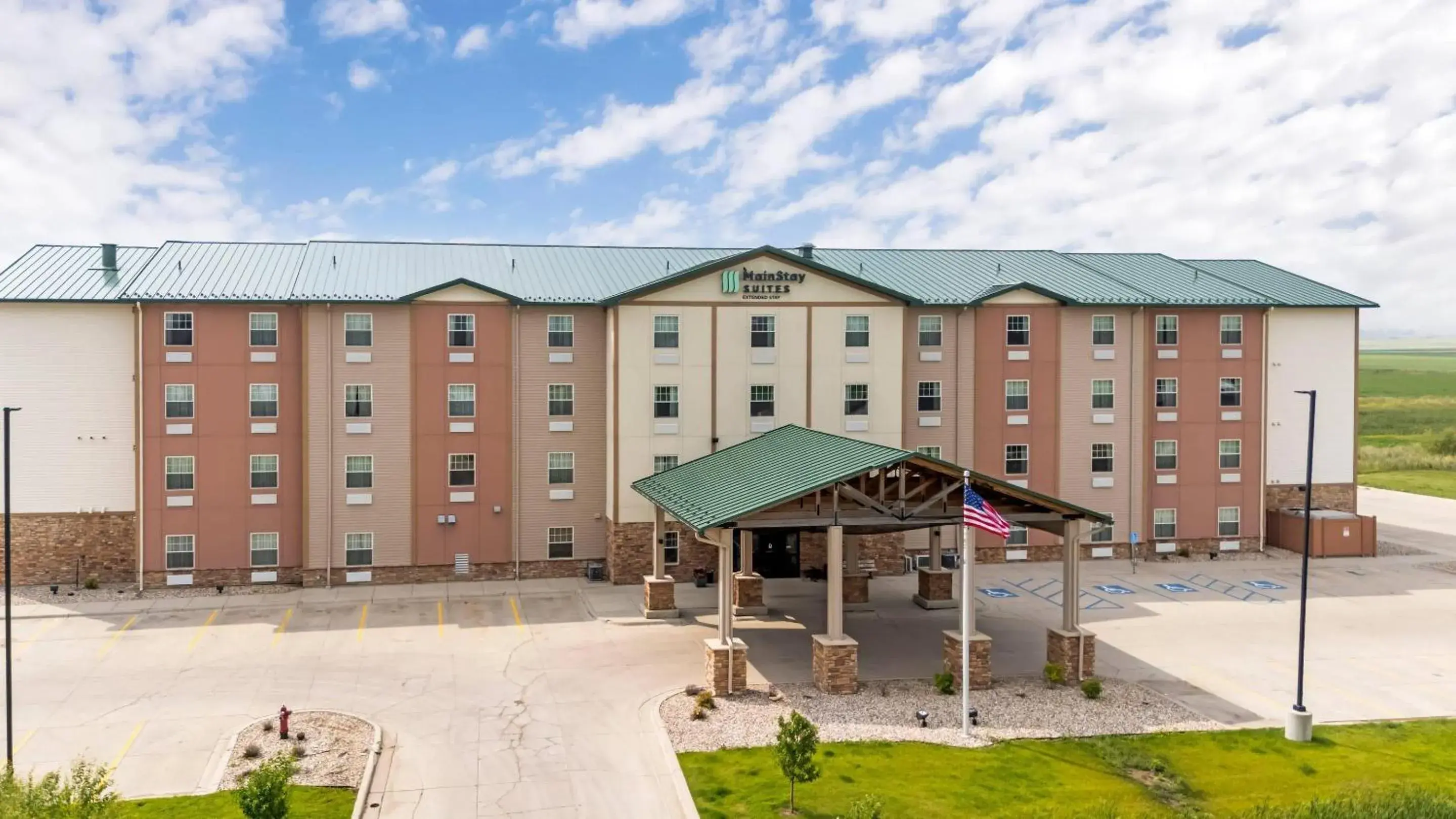 Property building in MainStay Suites Stanley Property building in MainStay Suites Stanley