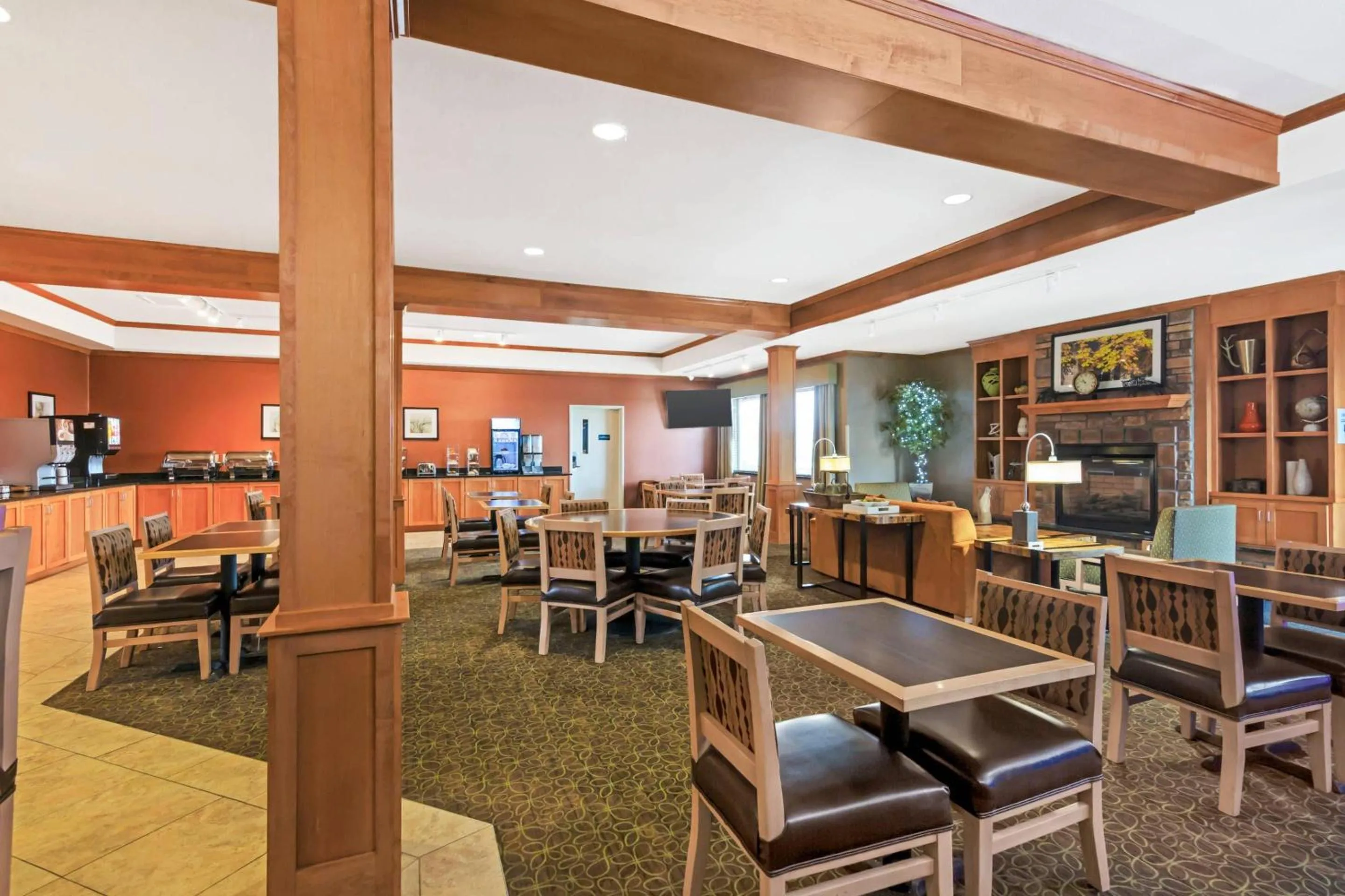 Breakfast in MainStay Suites Stanley